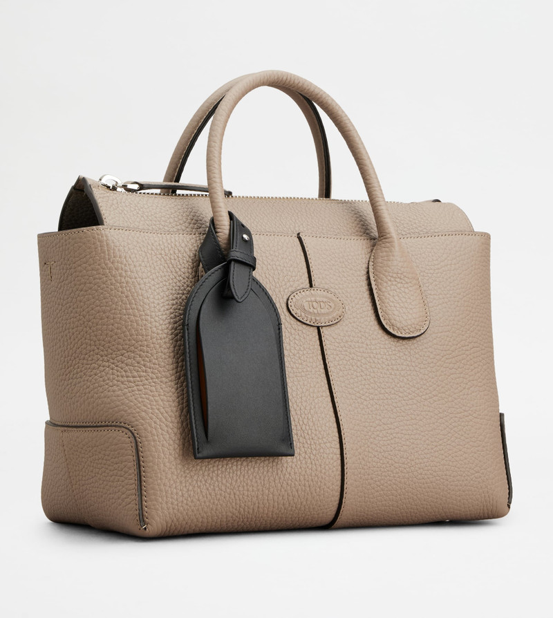 ADDRESS TAG IN LEATHER - BLACK 4