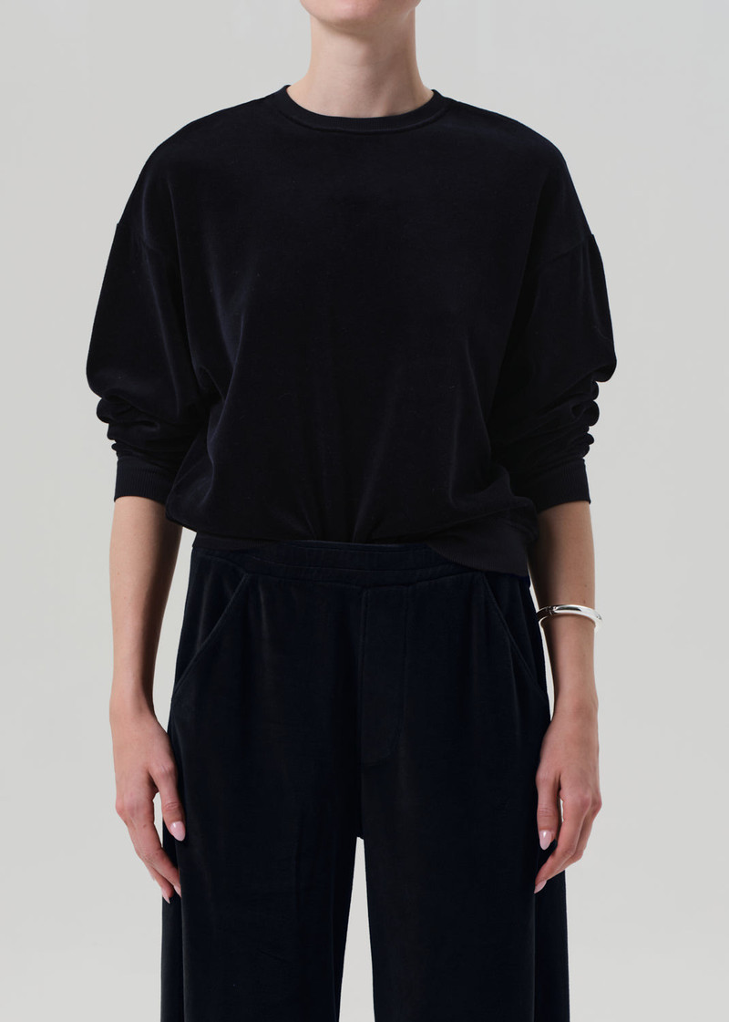 Citizens of Humanity Vintage Velour Crewneck
In Notte outlook