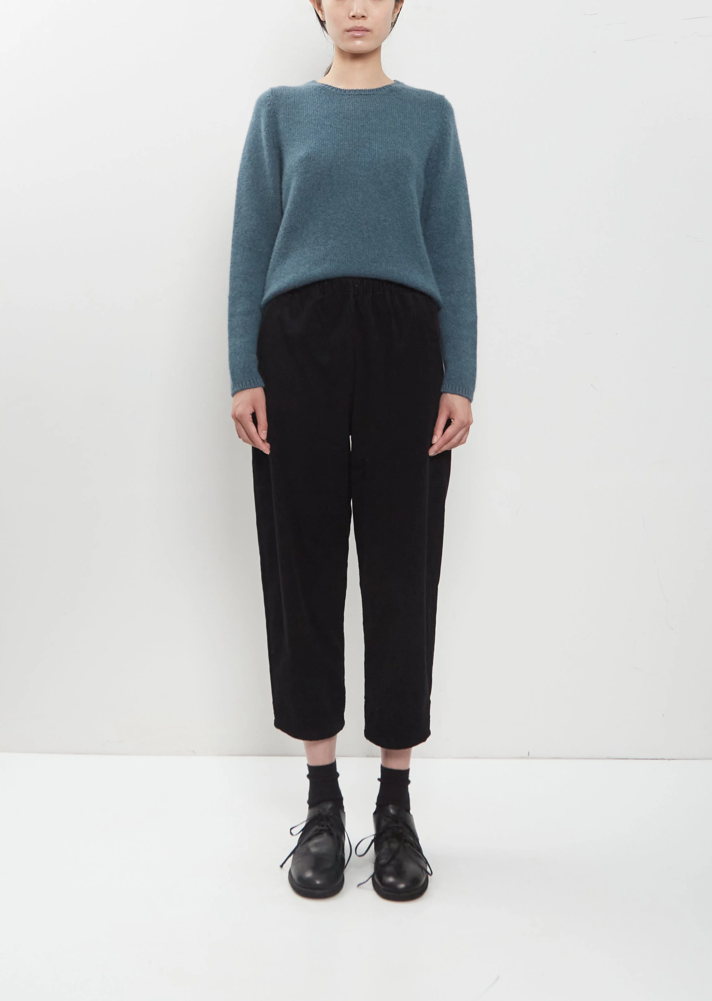 Cotton Corduroy Tapered Cropped Pants – Black - 1