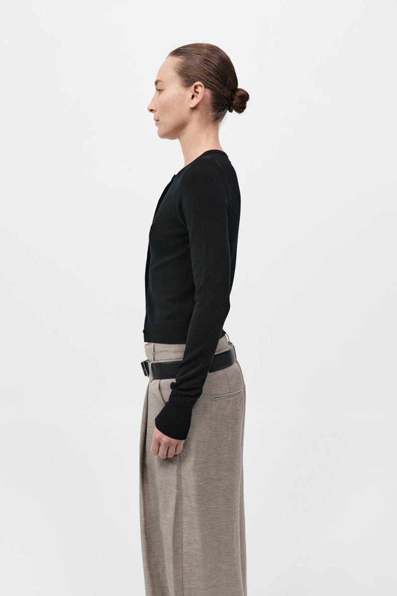 Classic Cardigan - Black - 5