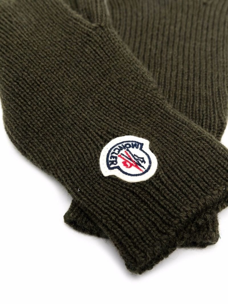 logo patch knitted gloves - 2