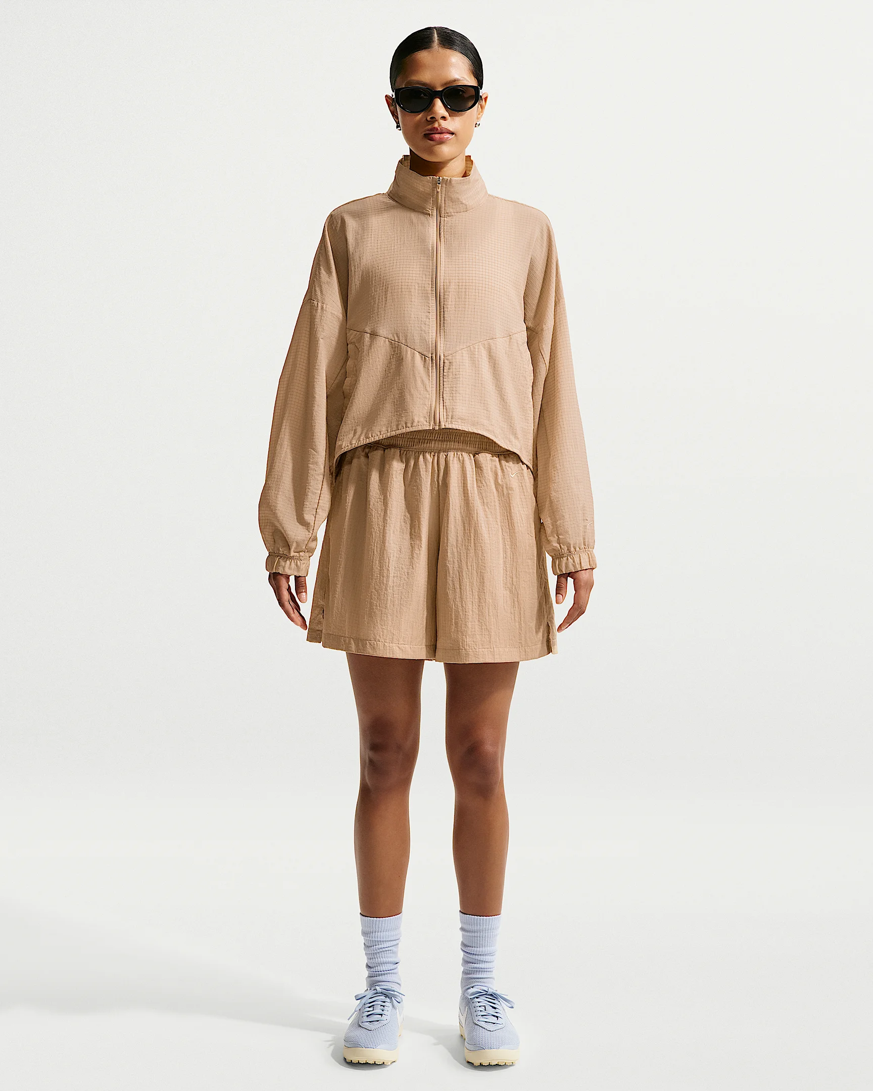 Nike Sportswear Women's Loose High-Waisted Lightweight Ripstop Shorts - 1