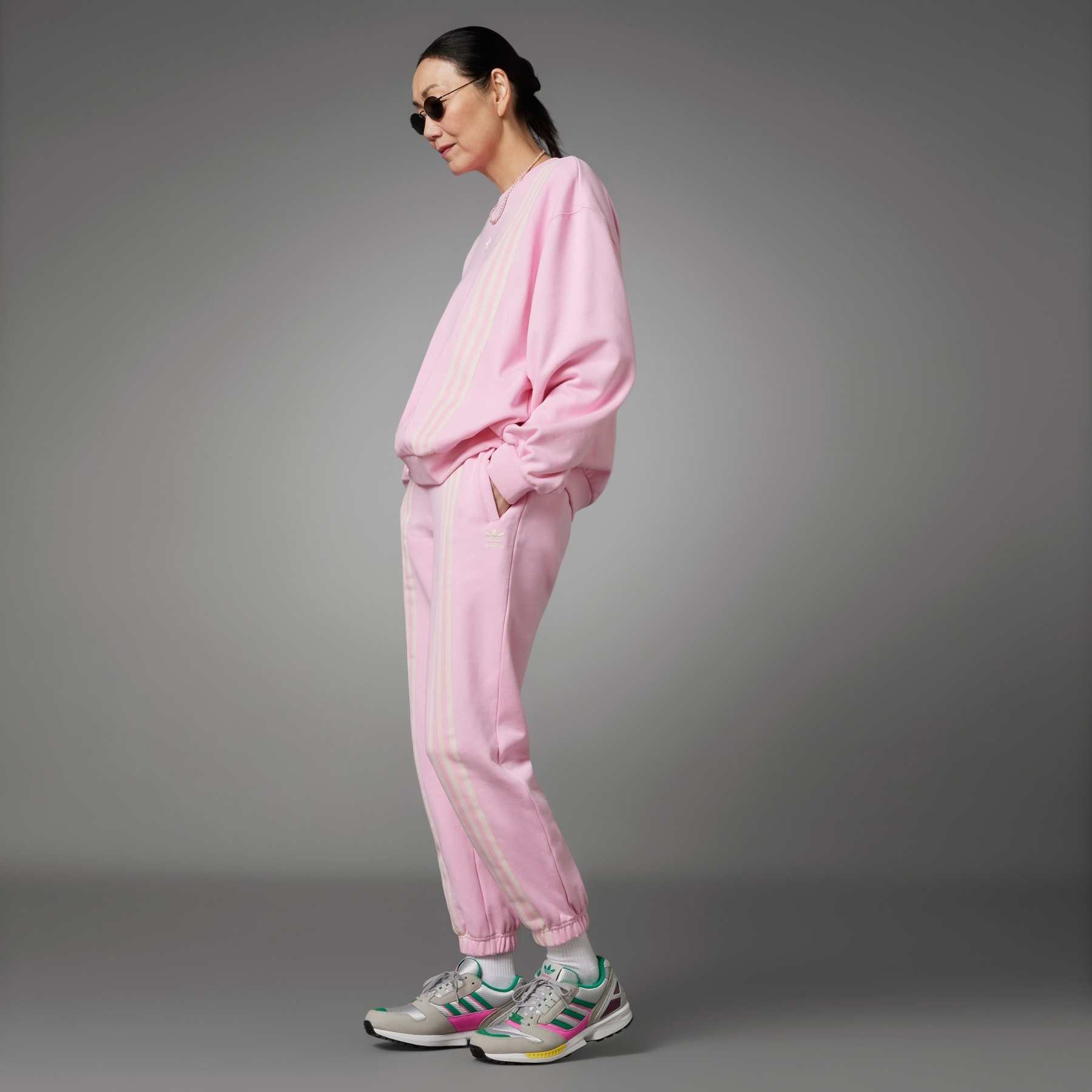 Adicolor 70s 3-Stripes Sweatpants - 9
