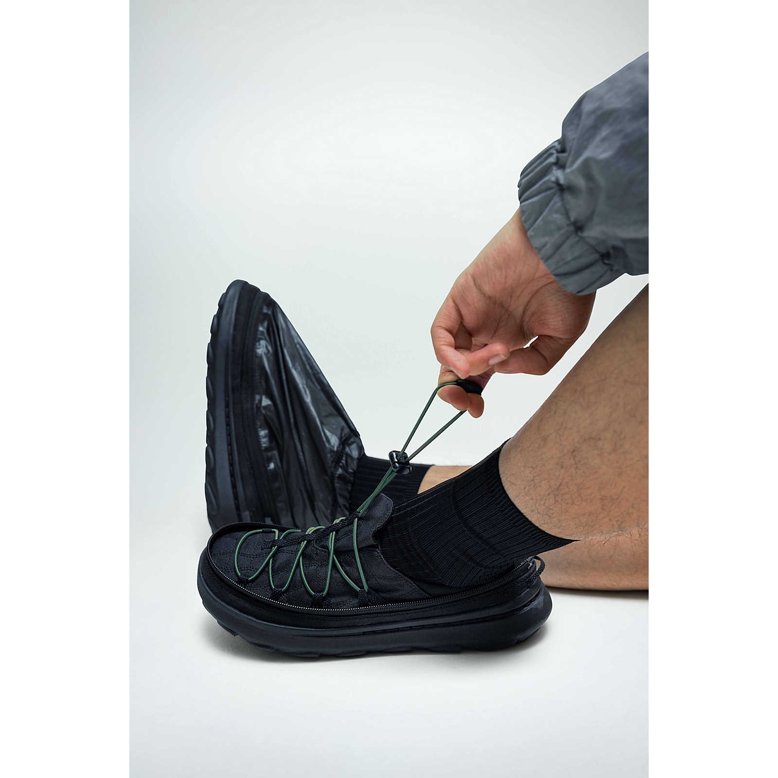 Women's Hut Moc 2 Packable Zip Off 1TRL - 2