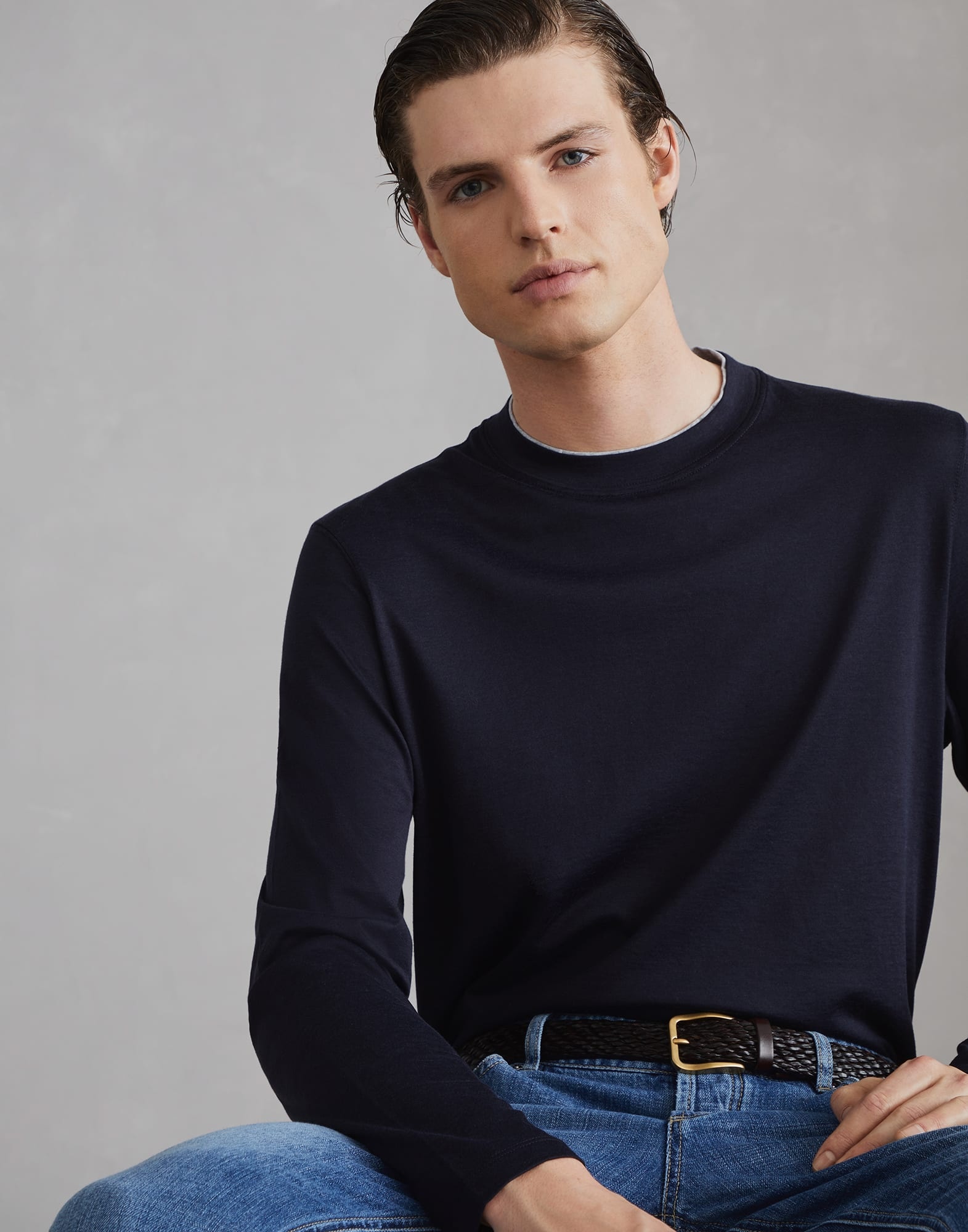 Silk and cotton lightweight jersey long sleeve crew neck T-shirt with contrast detail - 4