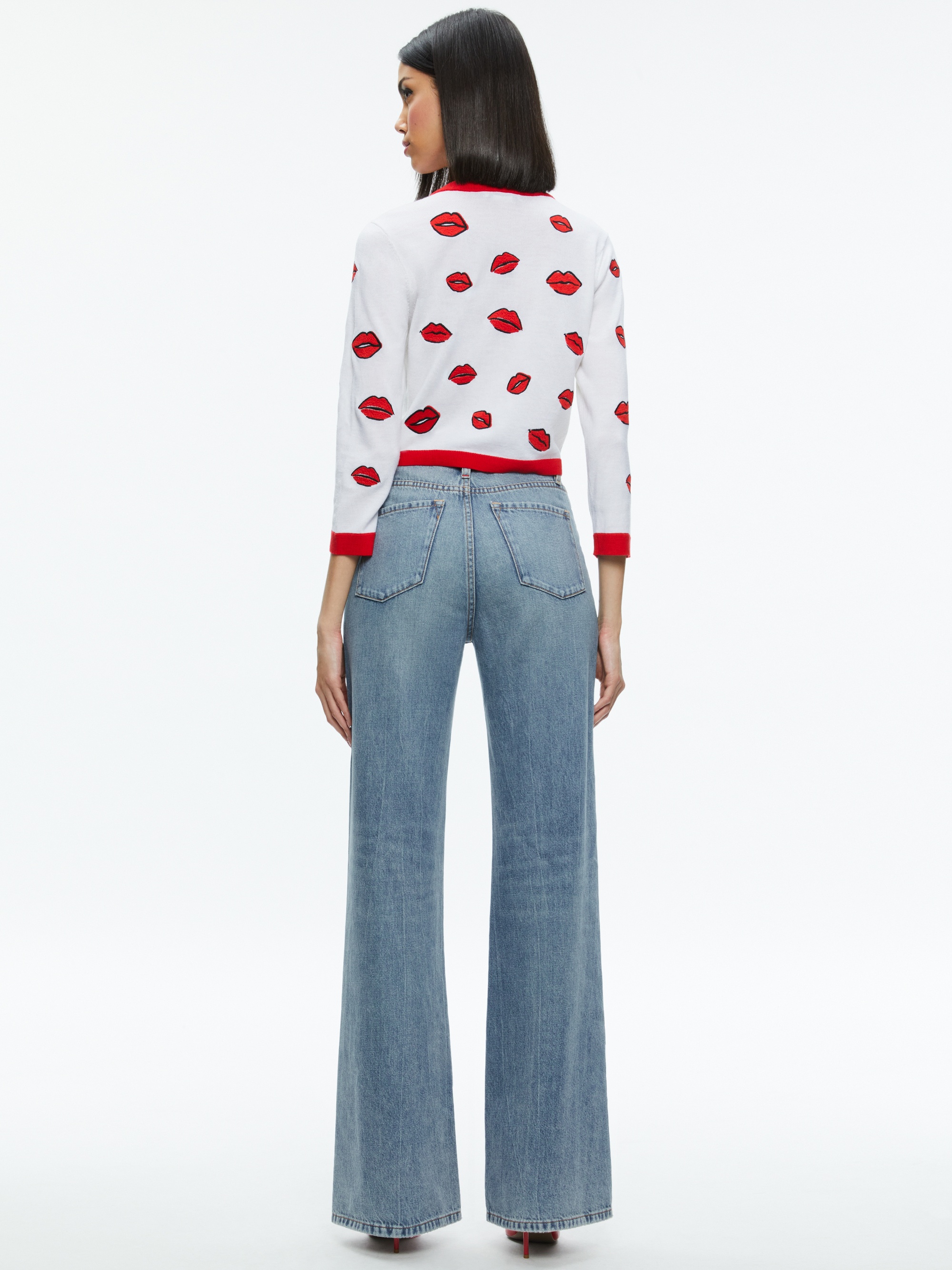 DARODA KISS CREWNECK CROPPED CARDIGAN - 3