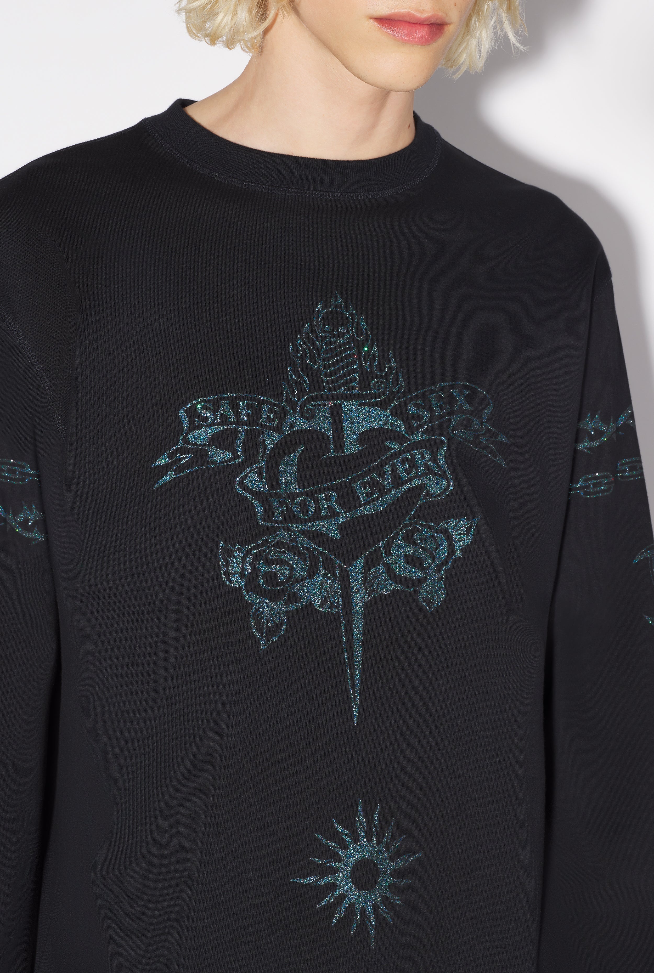 THE BLACK TATTOO SAFE SEX SWEATSHIRT - 4