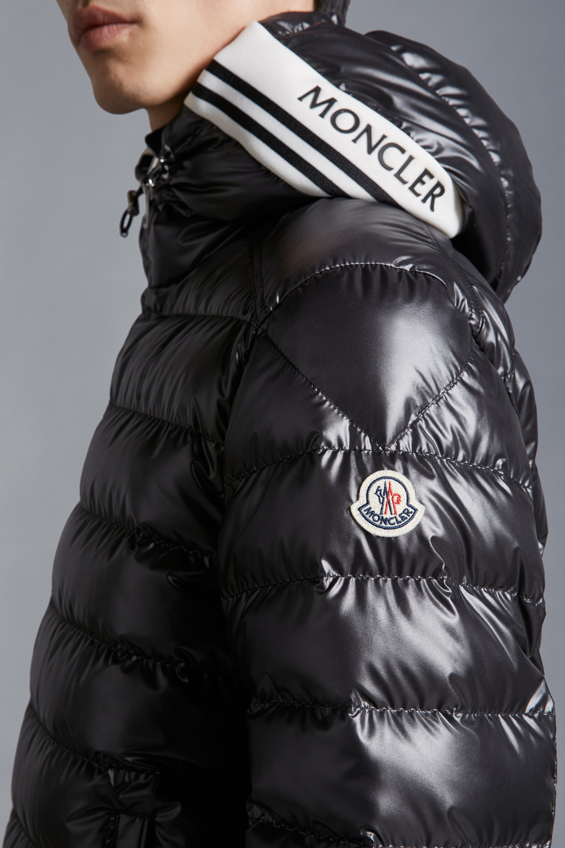 Moncler Cornour Short Down Jacket | REVERSIBLE