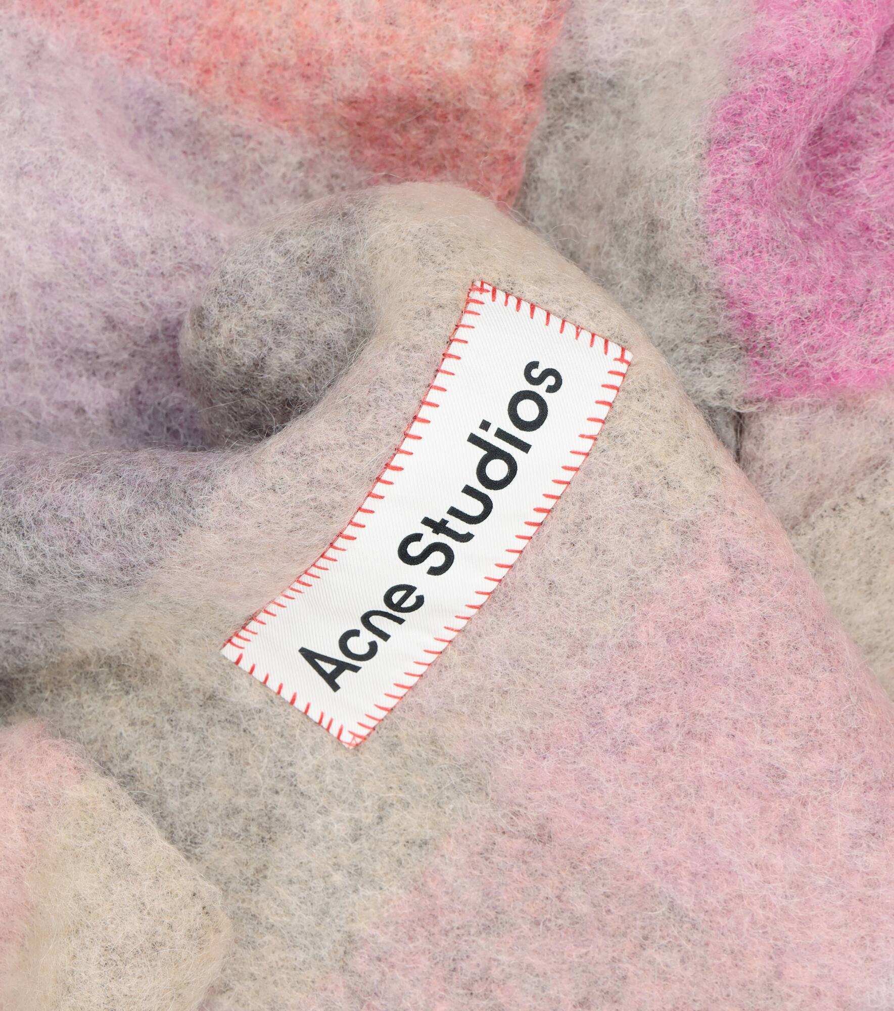 Checked alpaca wool-blend scarf - 5