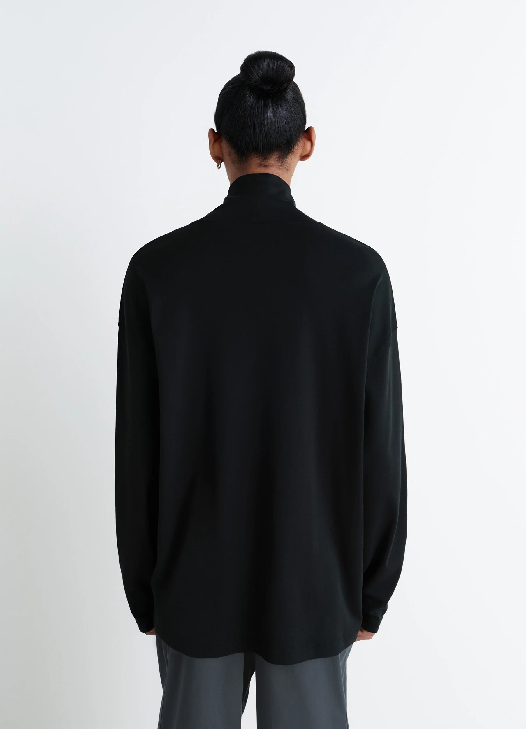 RELAXED MOCK NECK T-SHIRT - 6