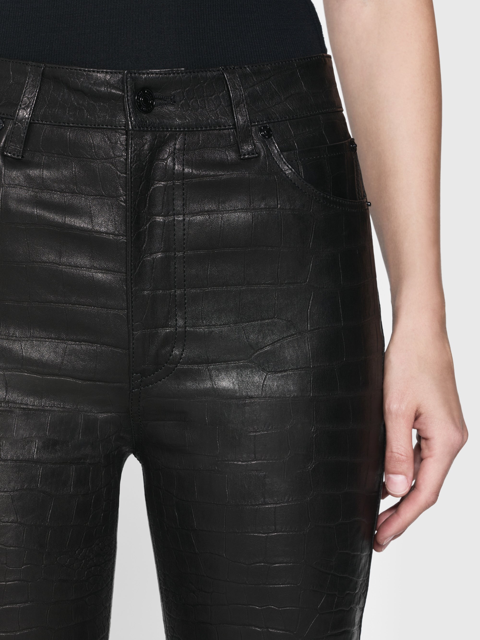 FRAME The Leather Ruler in Black Croc frame REVERSIBLE