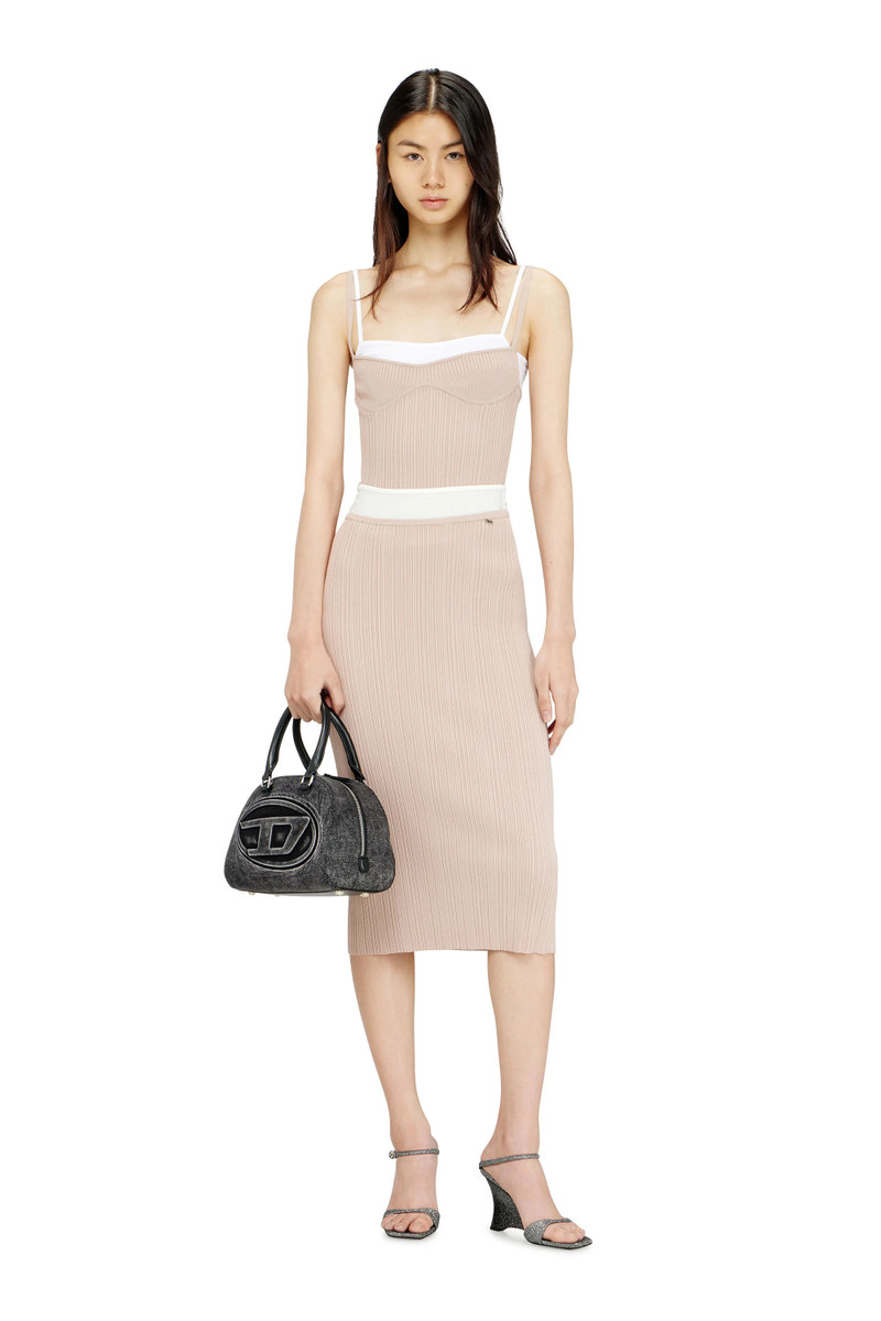 Diesel M-ZINIA outlook