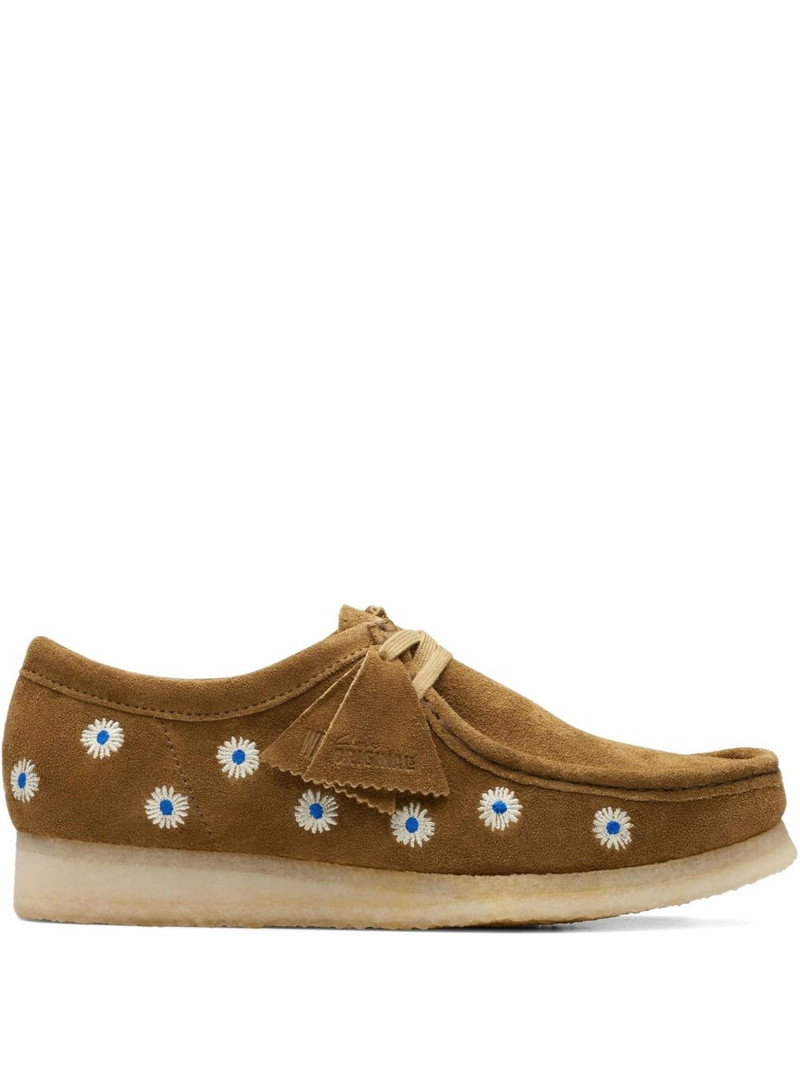 daisy-embroidered derby shoes 1