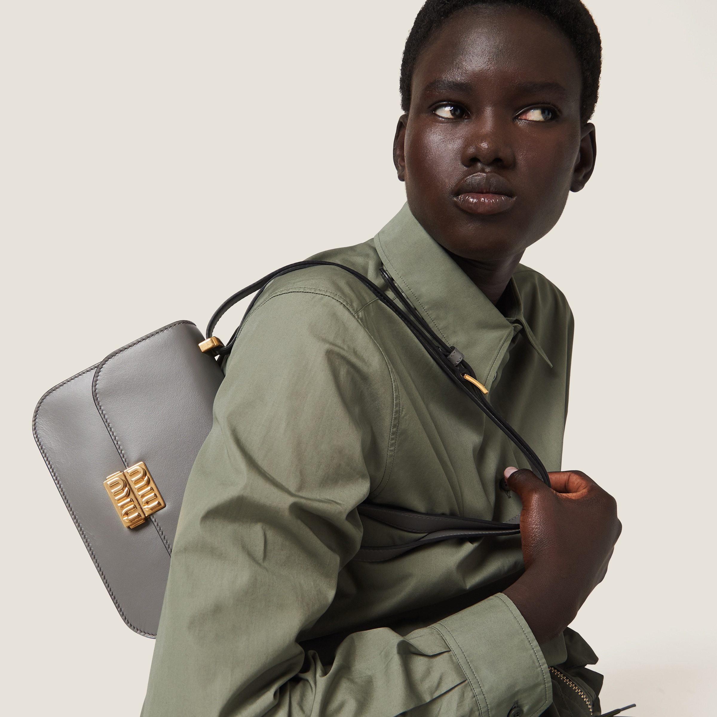 Leather shoulder bag - 7
