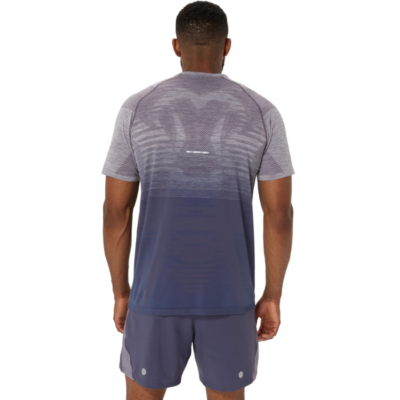 Asics MEN'S SEAMLESS SHORT SLEEVE TOP outlook
