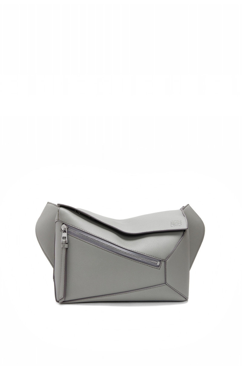 Small Puzzle bumbag in classic calfskin 1