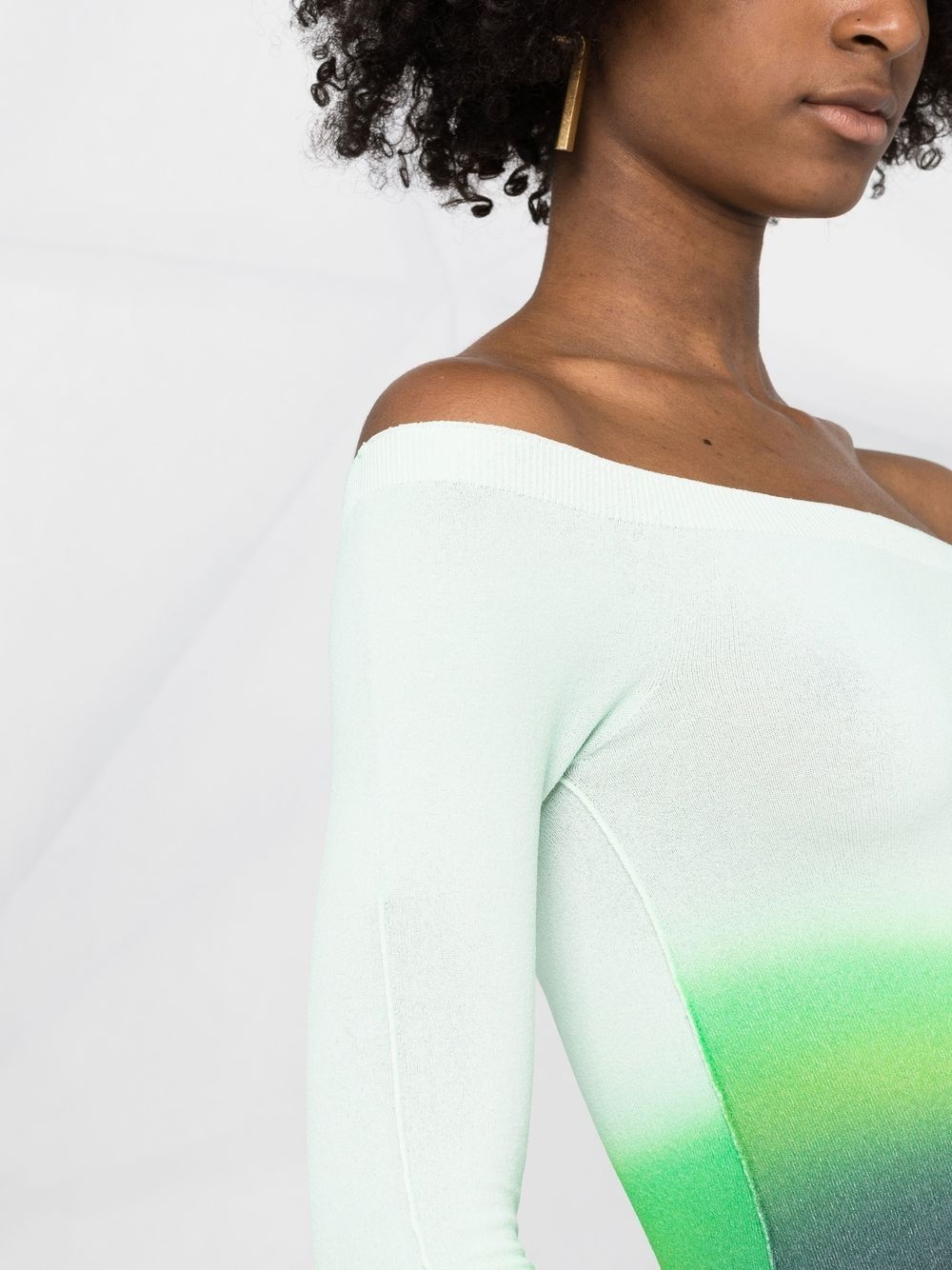 off-shoulder gradient style top - 3