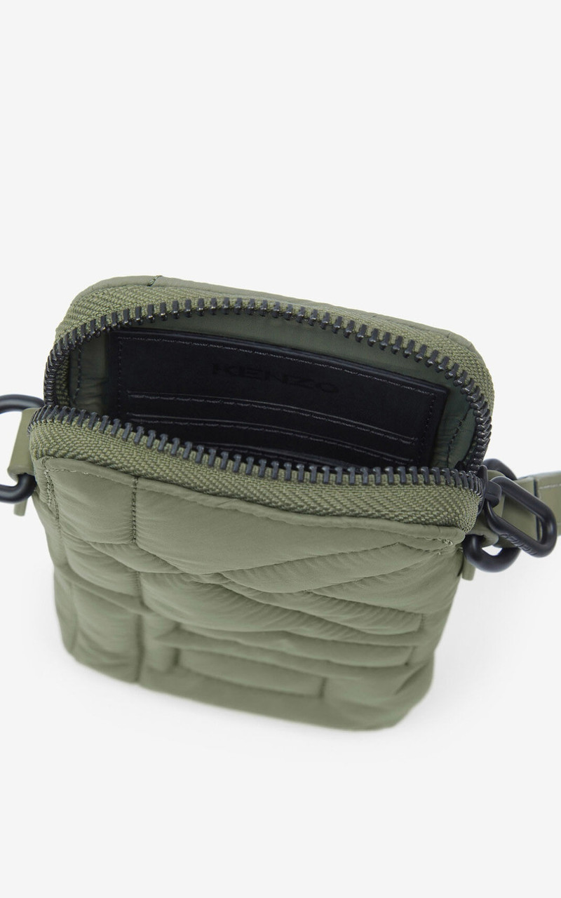 Arctic phone pouch with strap 3