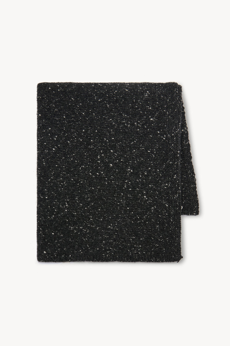 The Row Mantia Scarf in Cashmere outlook