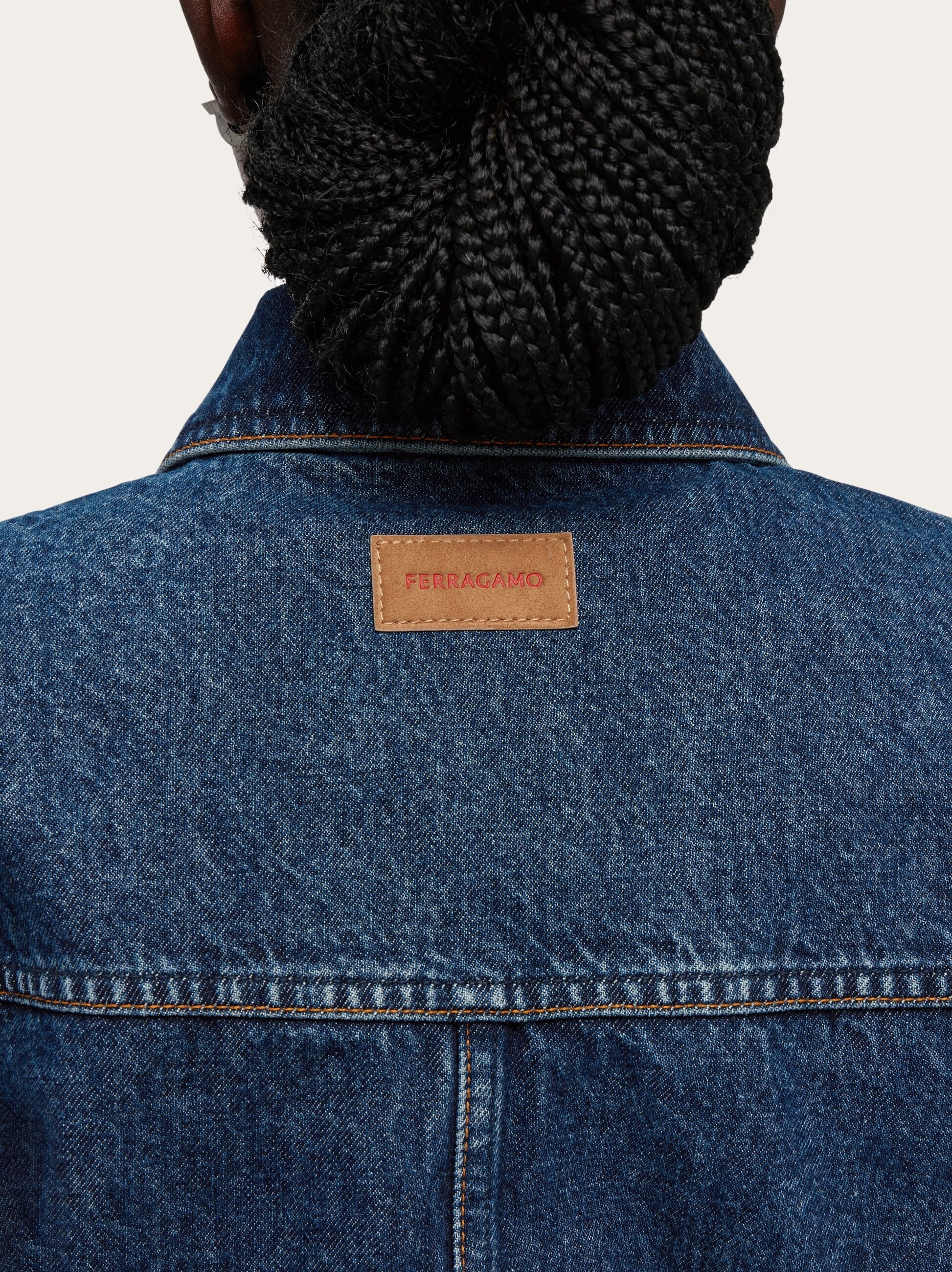 Denim jacket with leather collar - 6