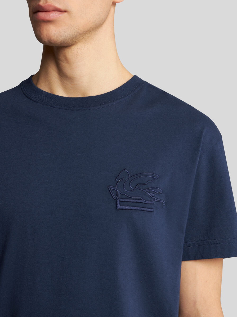 T-SHIRT WITH PEGASO EMBROIDERY - 3