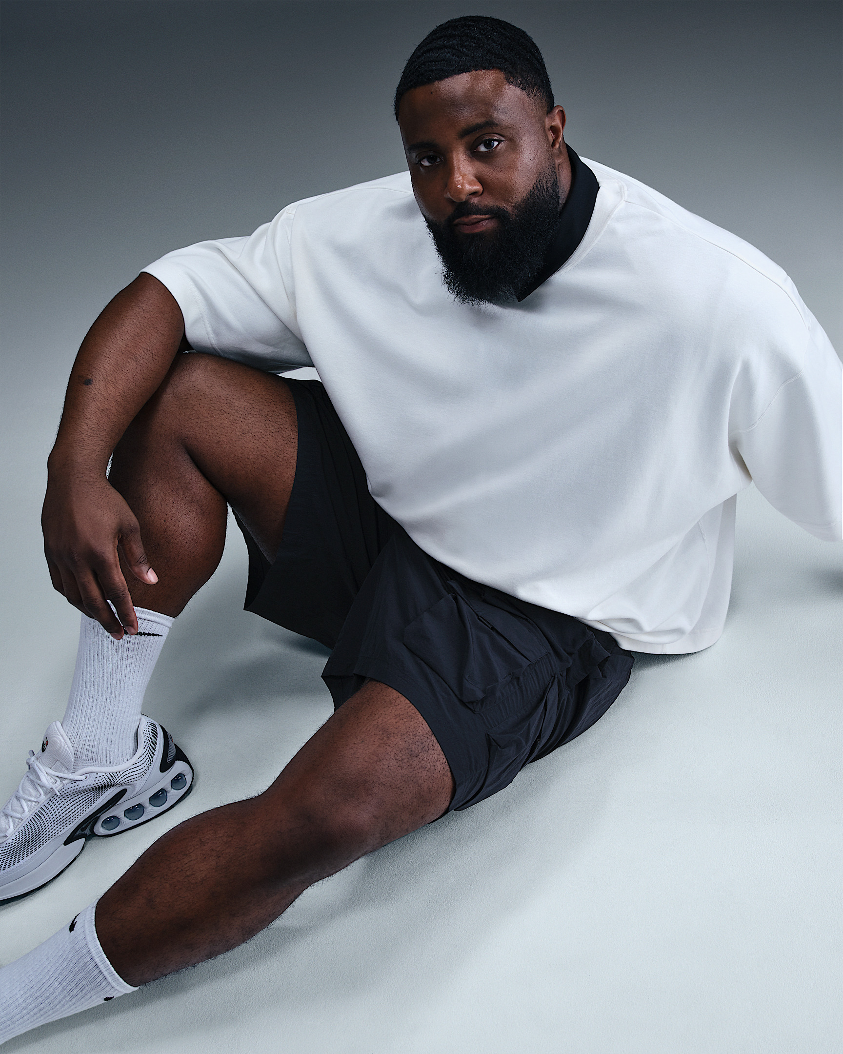 Nike Tech Men's Woven Cargo Shorts - 10