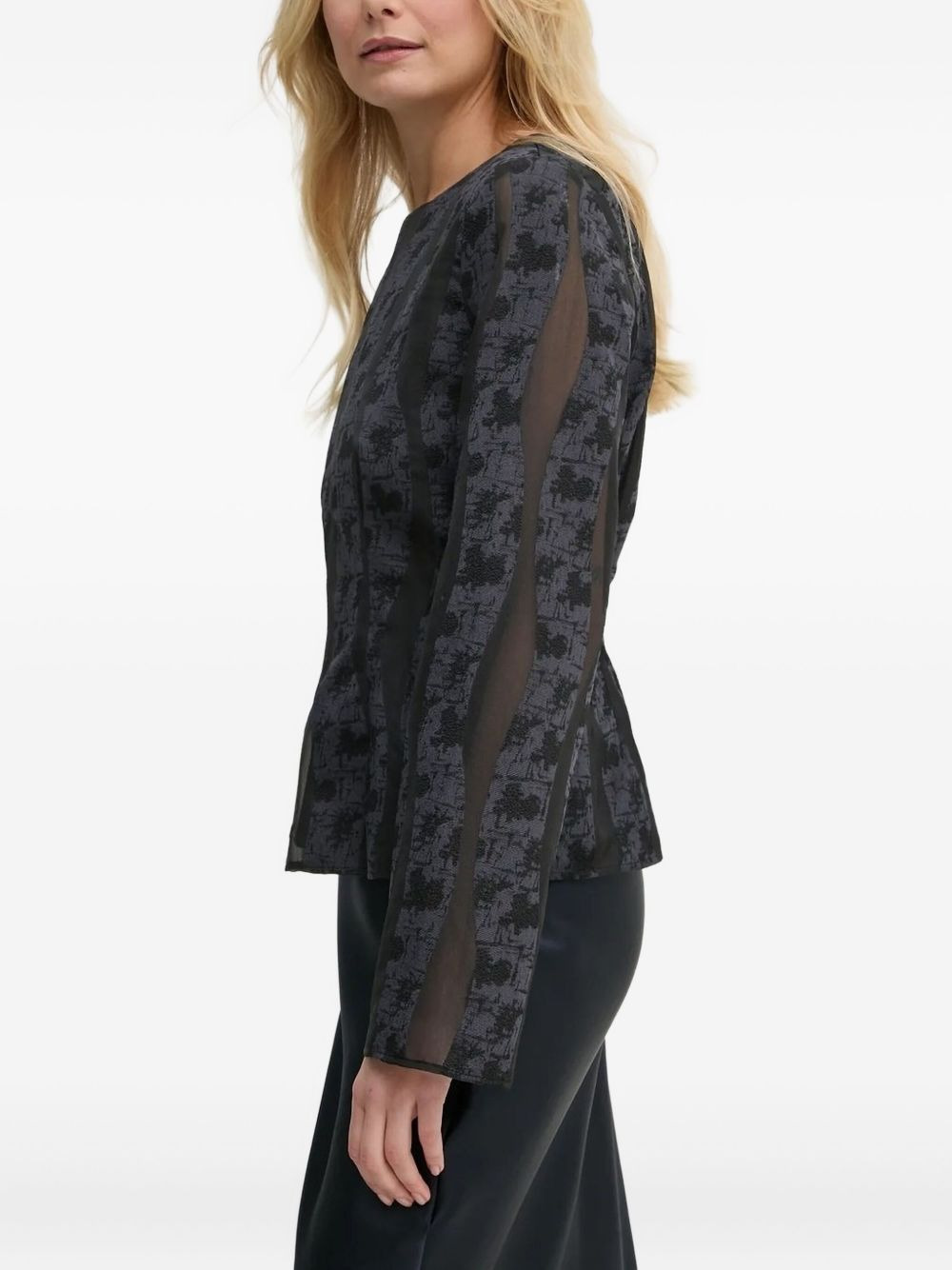 Saanai bell-sleeve blouse - 3