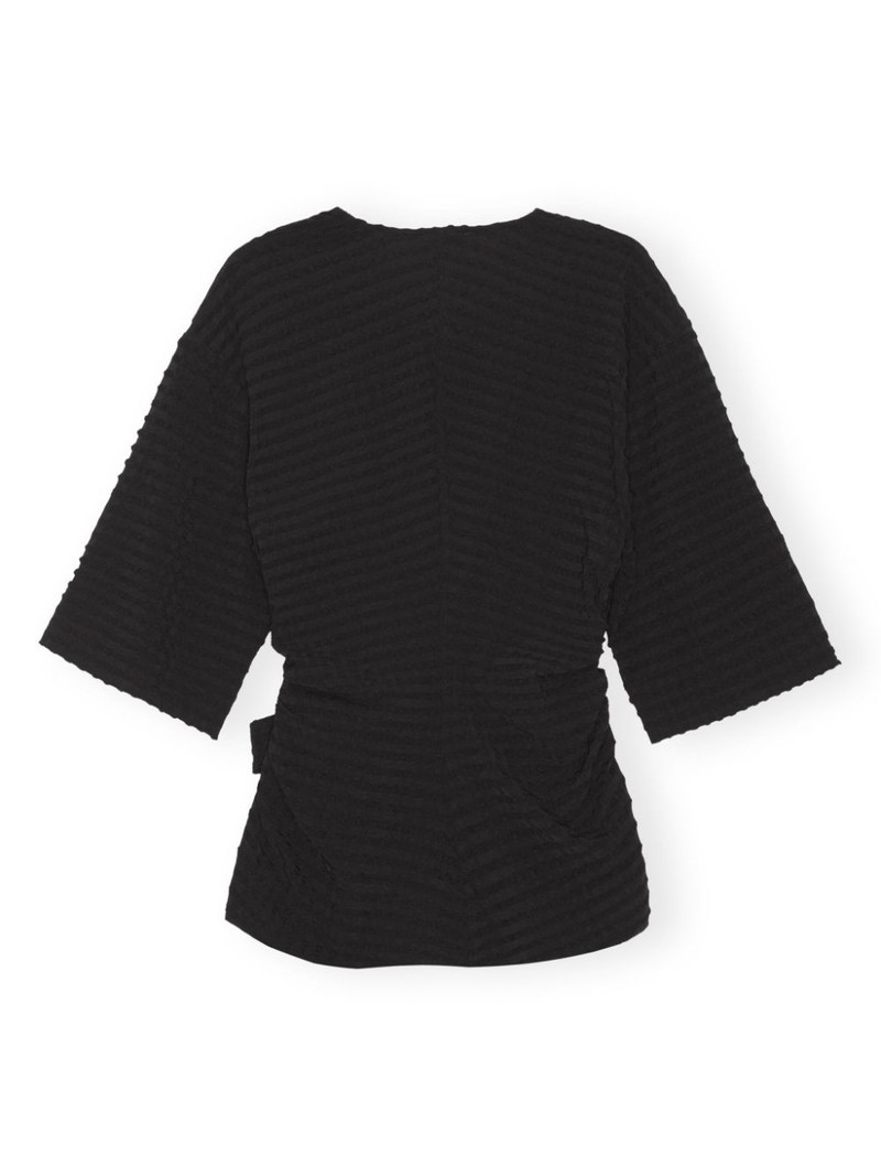 V-neck seersucker tied blouse 6