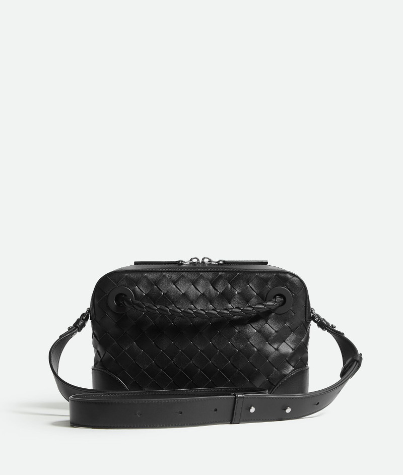 Bottega Veneta Andiamo Zipped Messenger outlook
