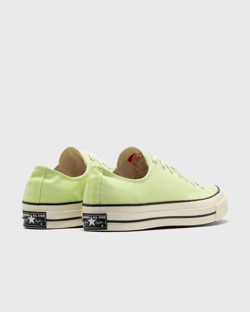 Chuck 70 4
