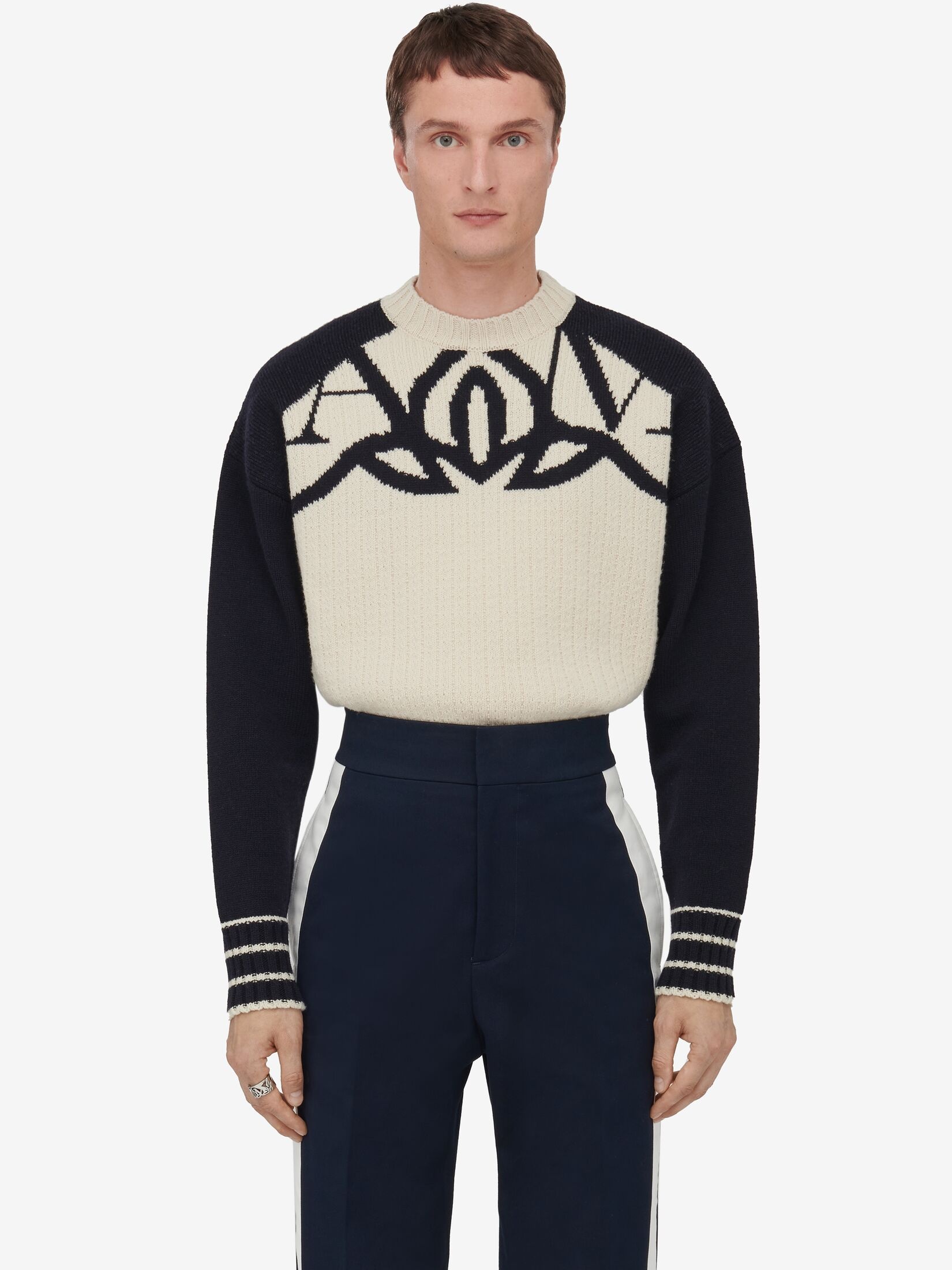 Men's Exploded Seal Logo Jumper in Cream/navy - 5