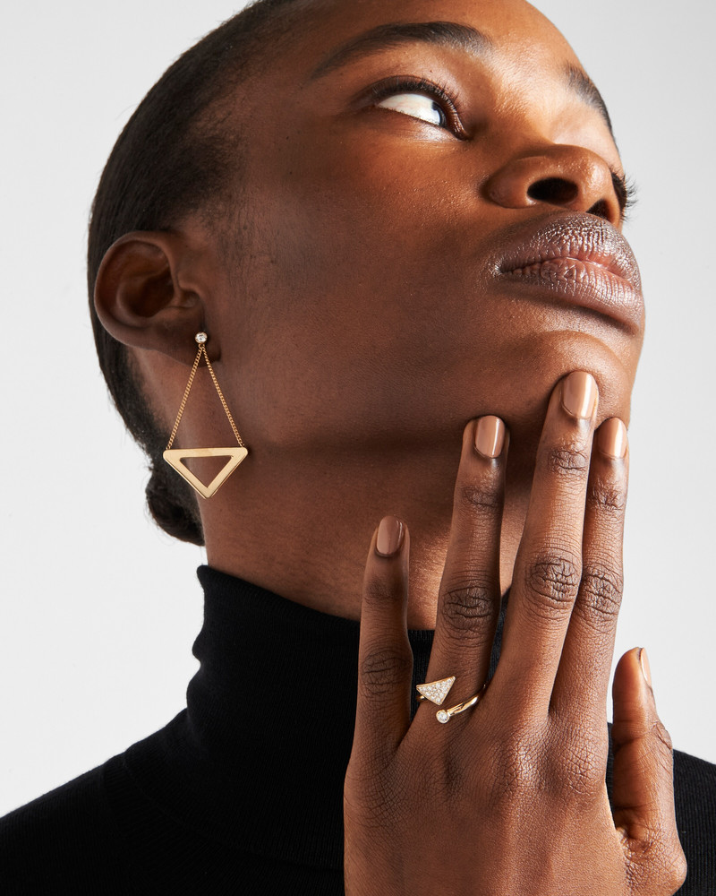 Prada Eternal Gold contrarié ring in yellow gold with diamonds outlook