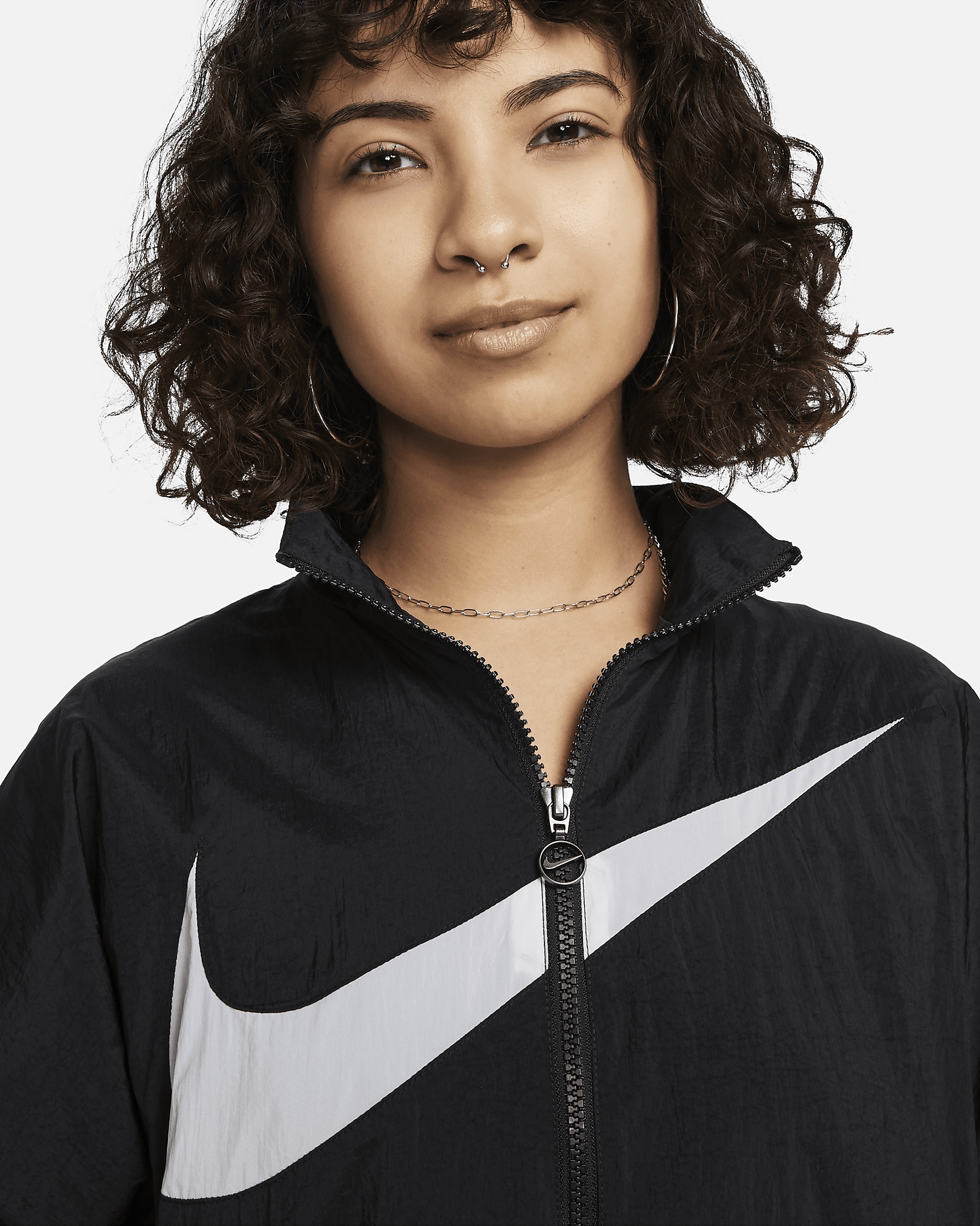 Nike Sportswear Essential Women's Woven Jacket - 3