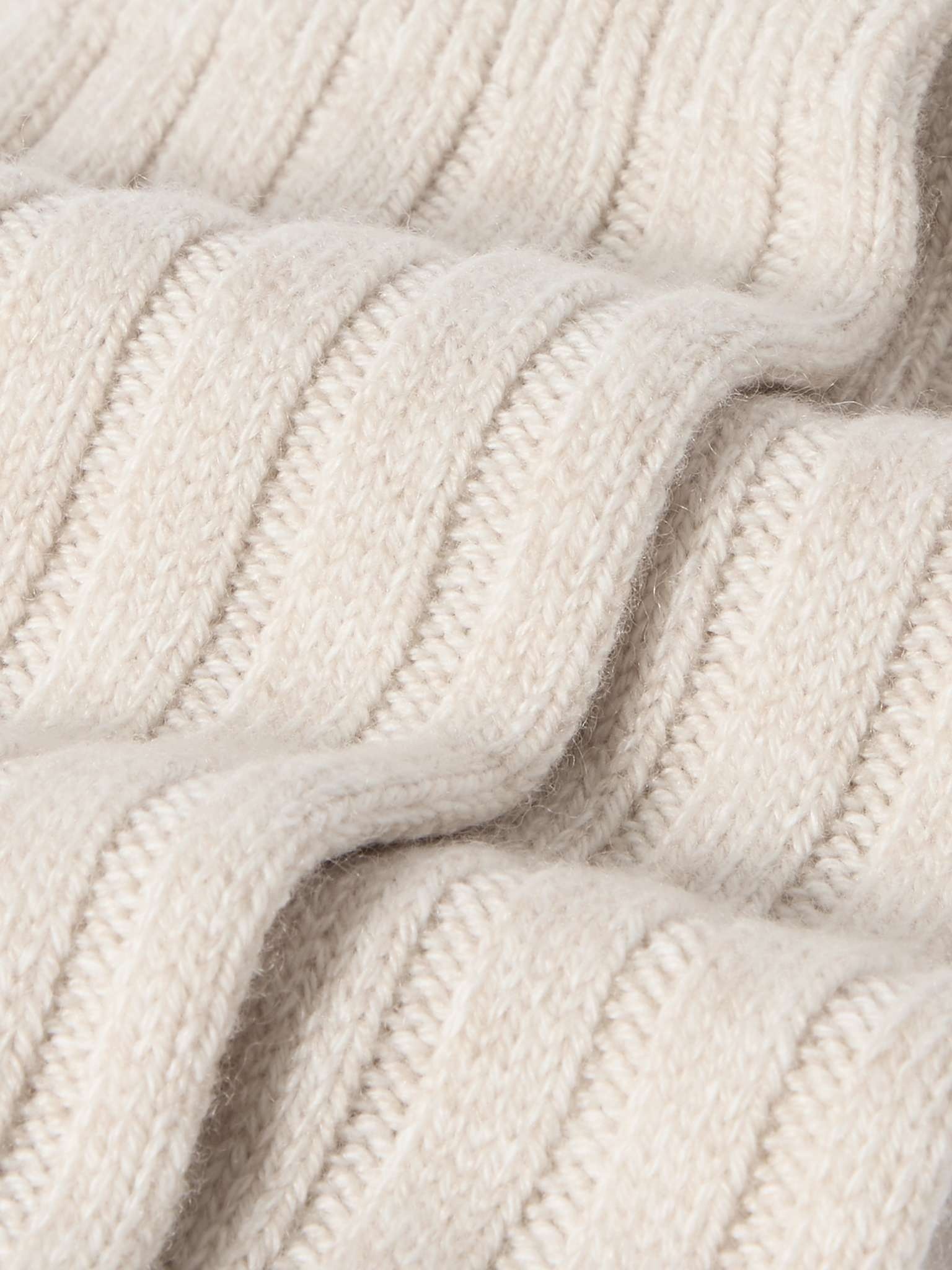 Ribbed Cashmere Socks - 2