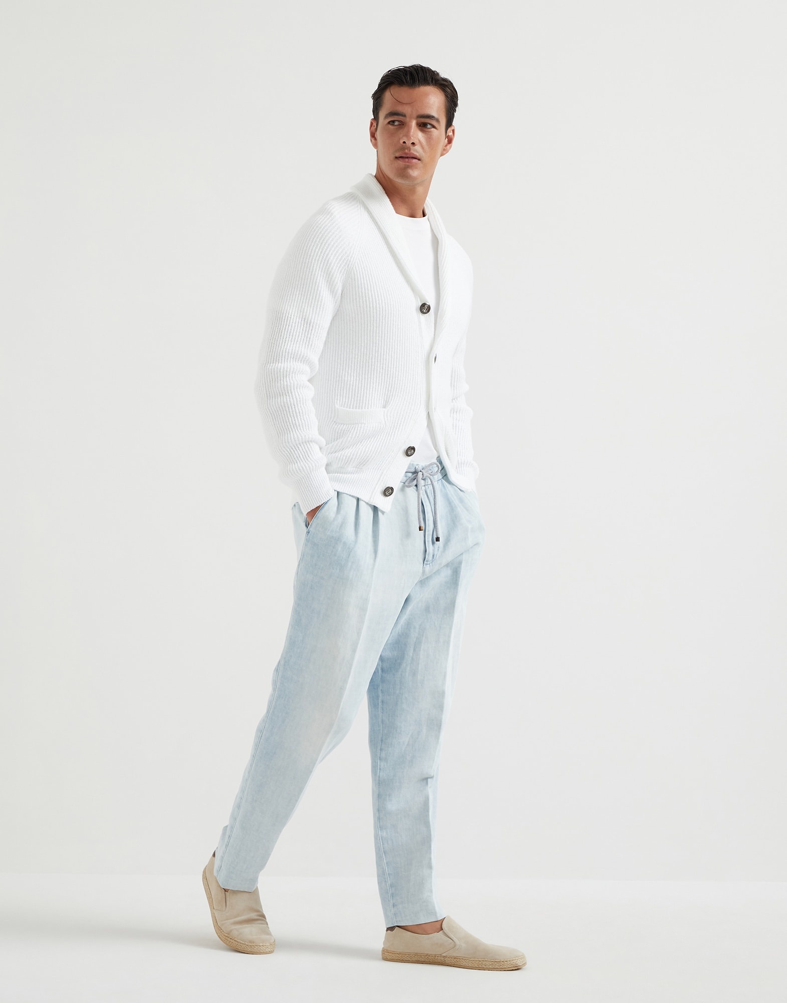 Cotton and linen denim leisure fit trousers with drawstring and double pleats - 4