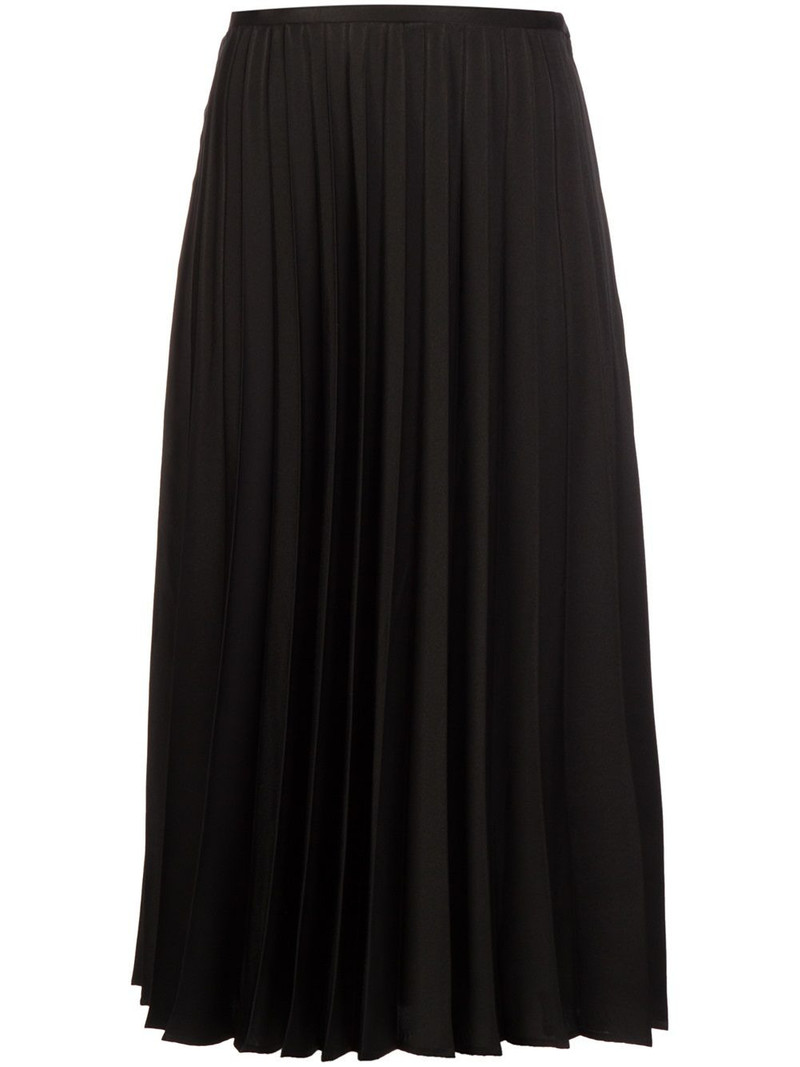 pleated skirt 1