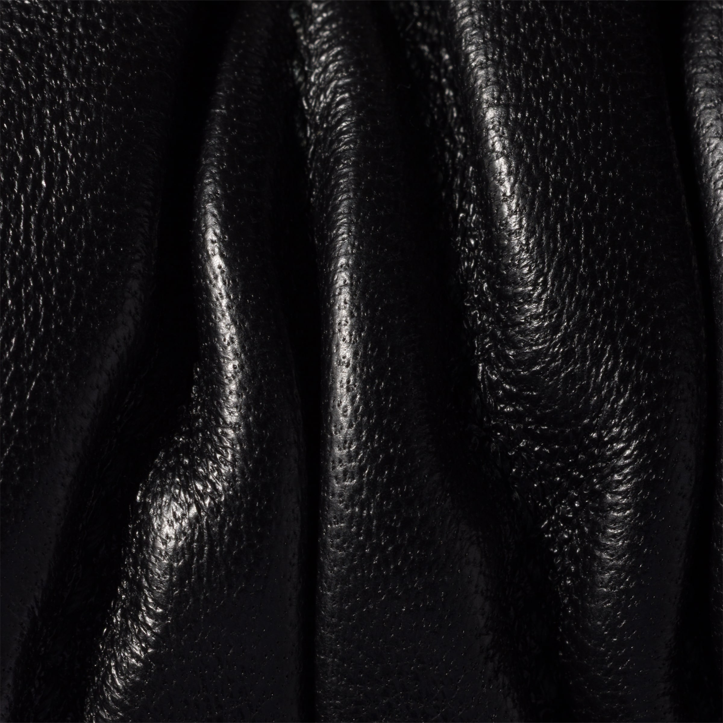 Matelassé nappa leather pouch - 7