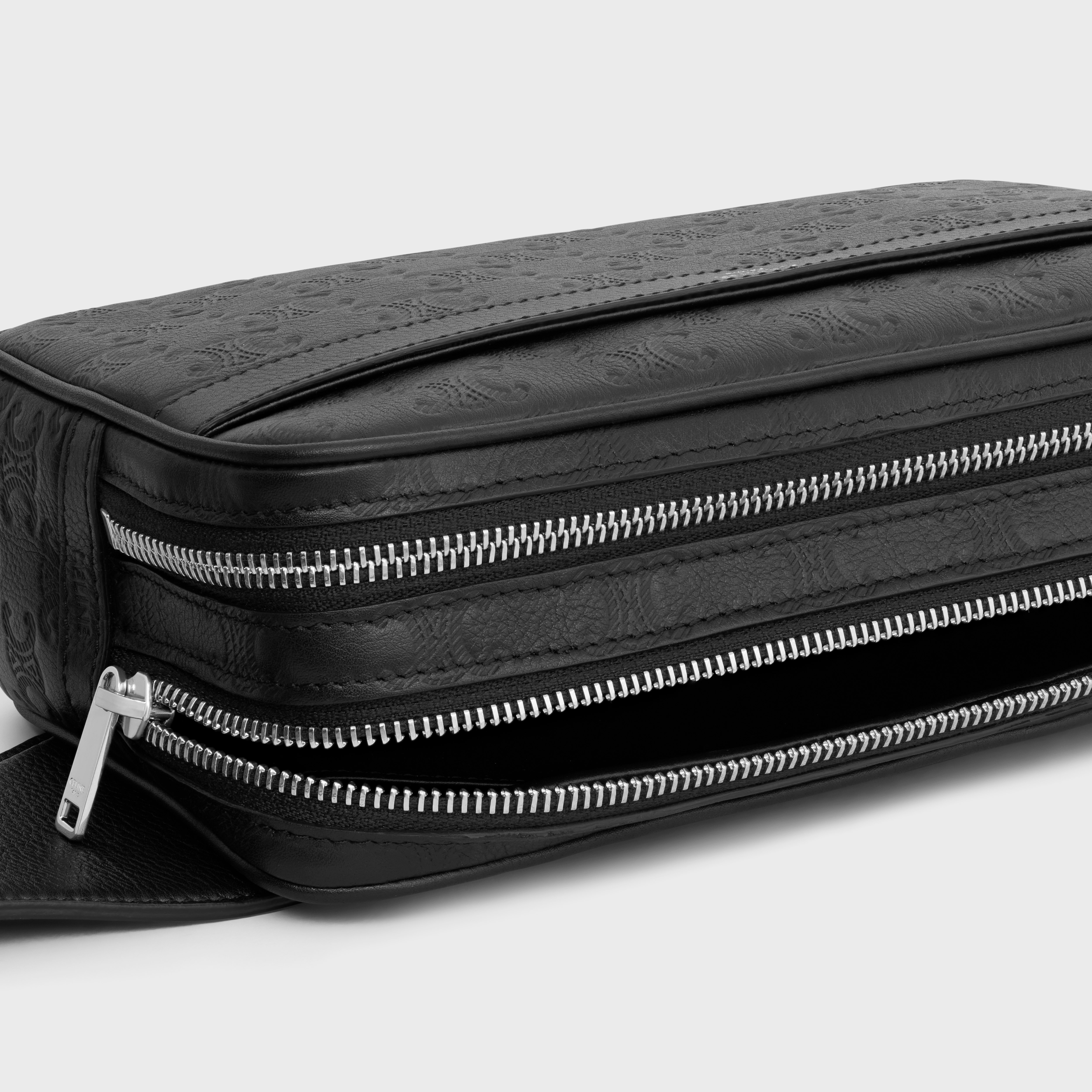BELT BAG in Calfskin with triomphe embossed - 4