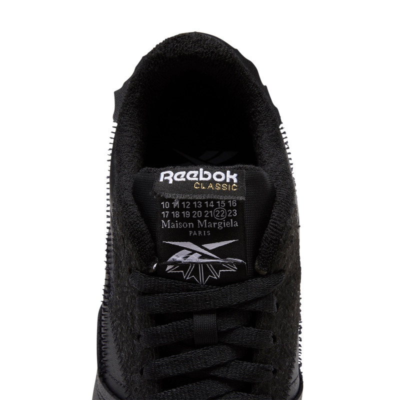 Maison Margiela REEBOK PROJECT 0 CLASSIC LEATHER MEMORY OF - BLACK outlook