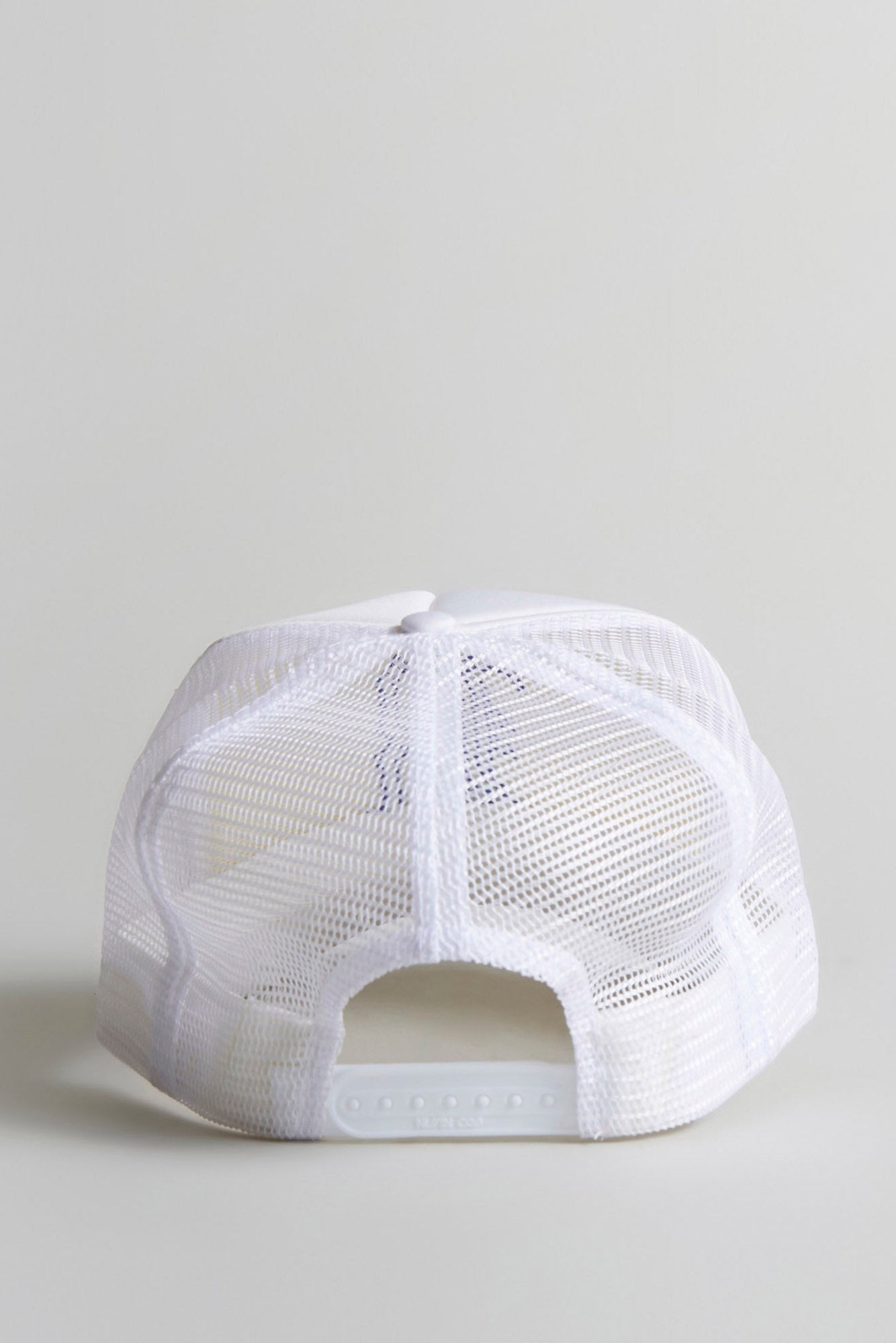 R13 TRUCKER HAT - WHITE - 3