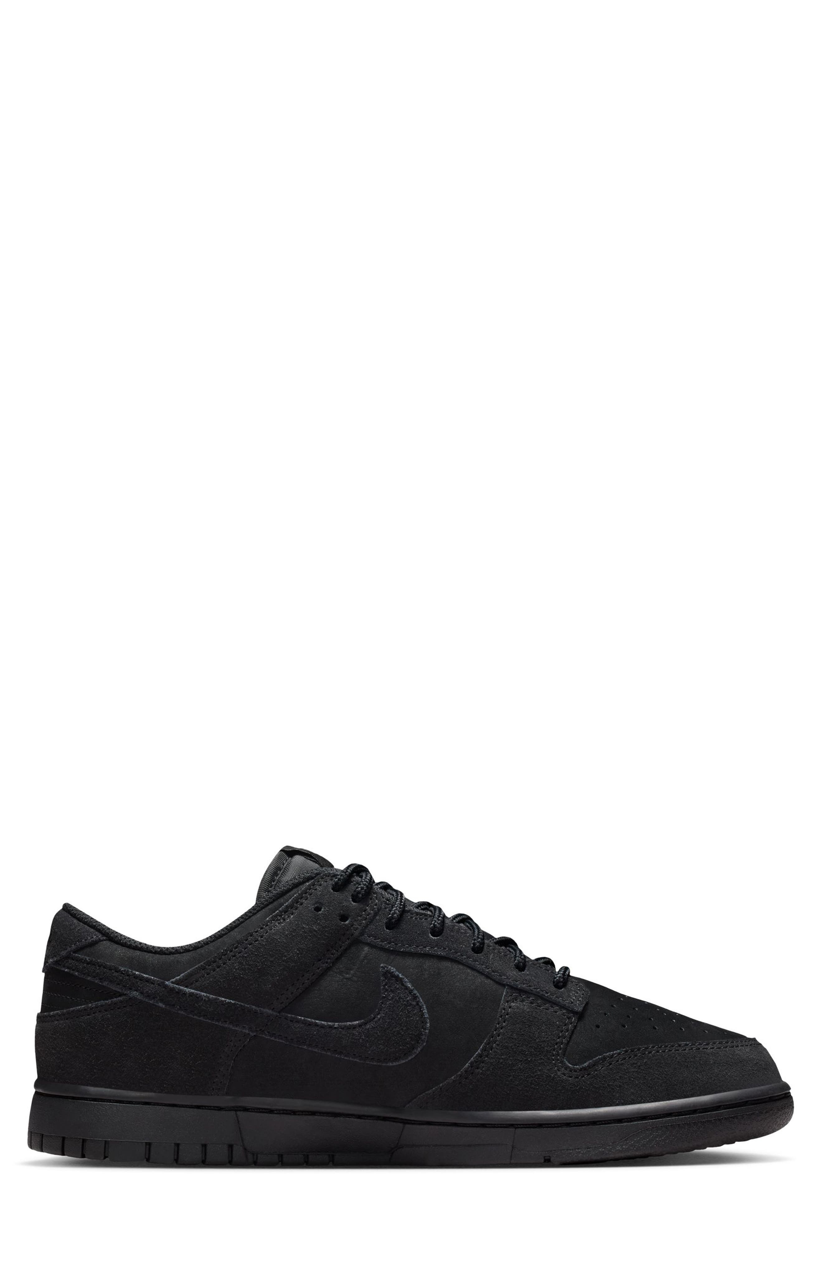Nike Dunk Low SE Basketball Sneaker in Black/black at Nordstrom - 6
