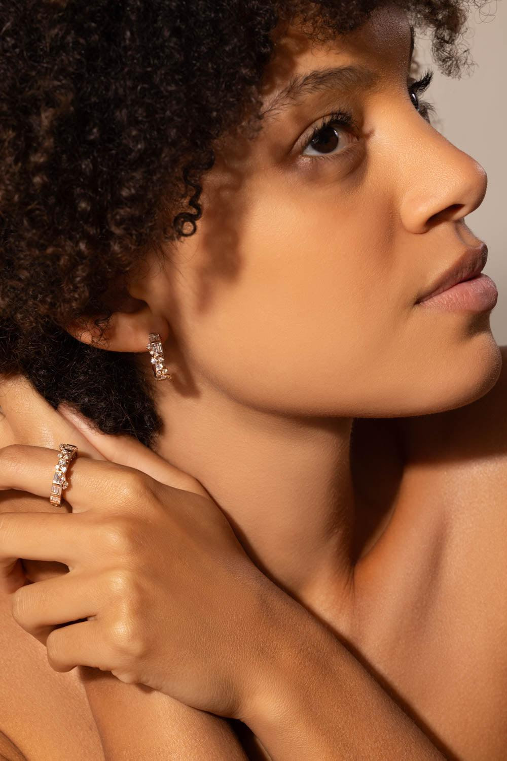 Diamond Scatter Baguette Hoop Earrings - 4