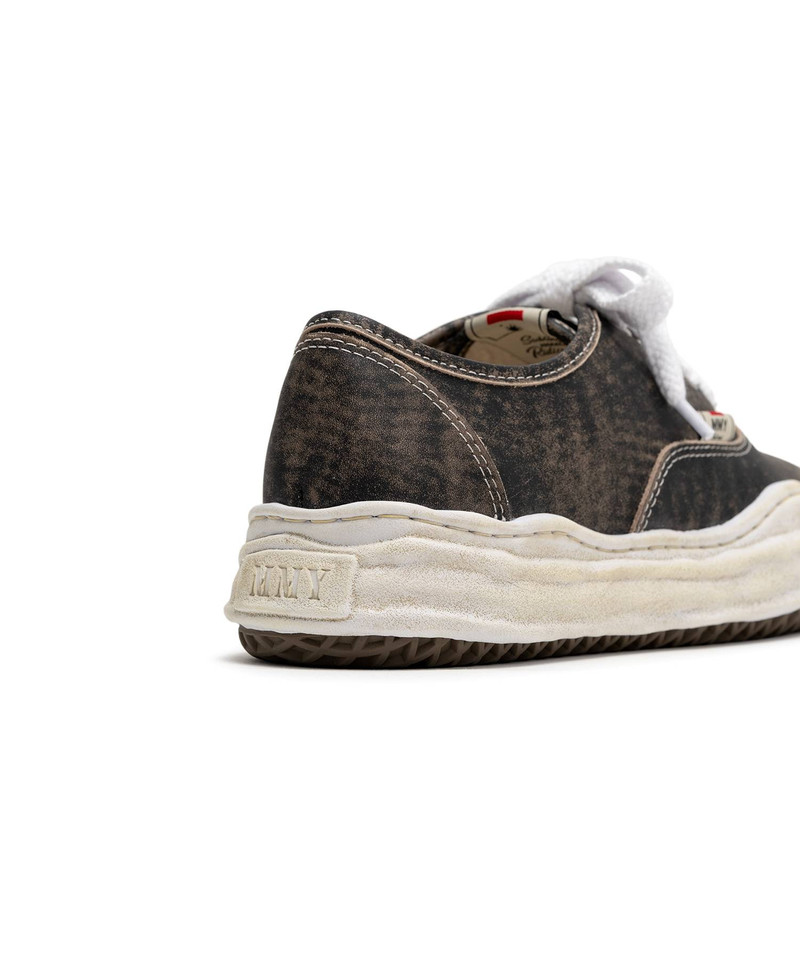 【EXCLUSIVE EDITION】"BAKER" OG Sole Shaved Leather Low-top Sneaker 11