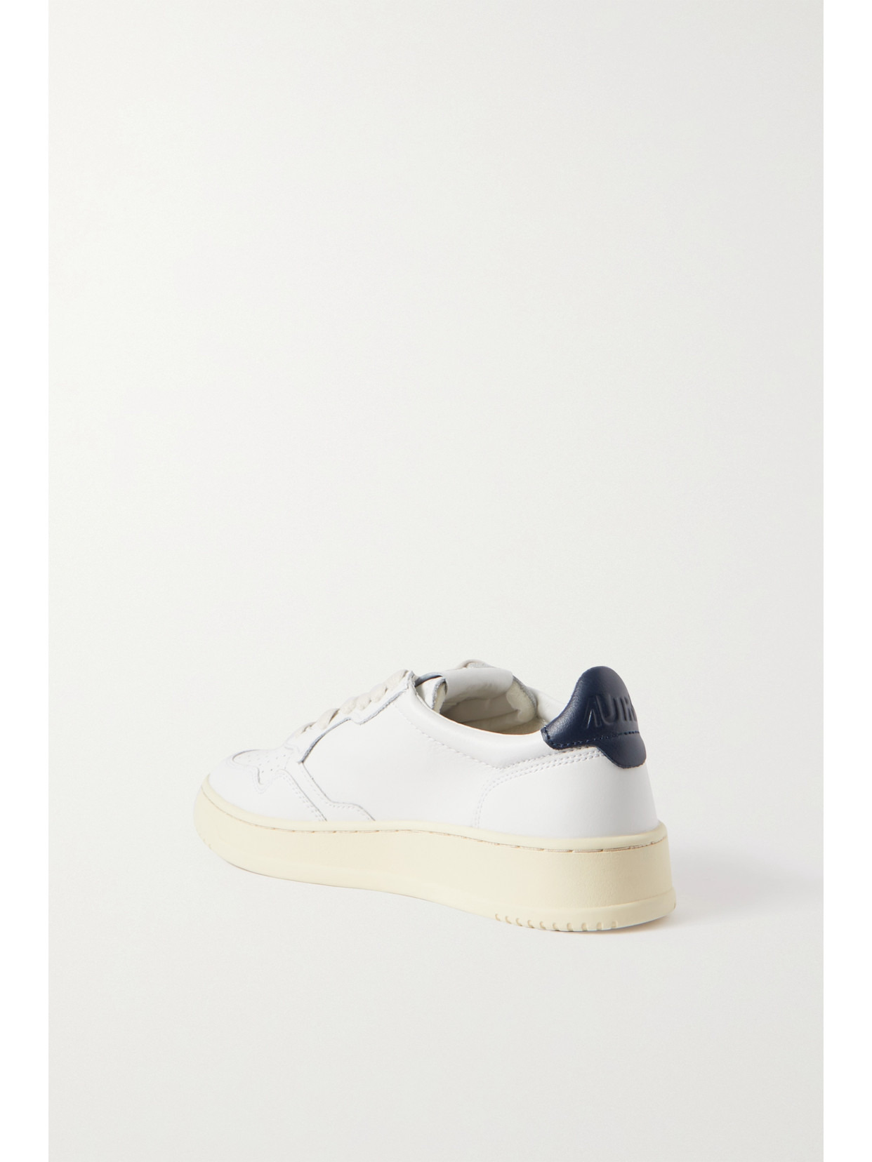Medalist Low Leather Sneaker - 3