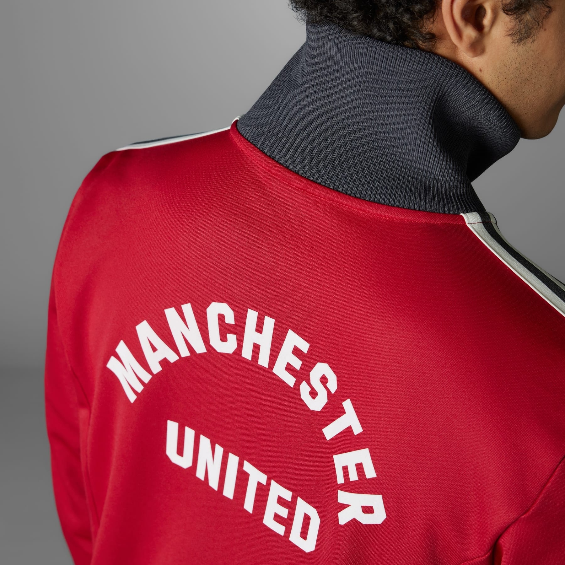 Manchester United Originals Track Top - 6