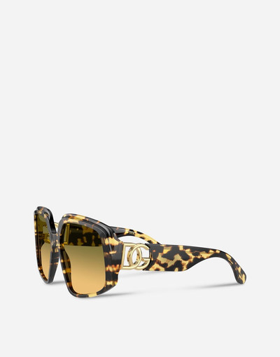 Dolce & Gabbana DG crossed sunglasses outlook