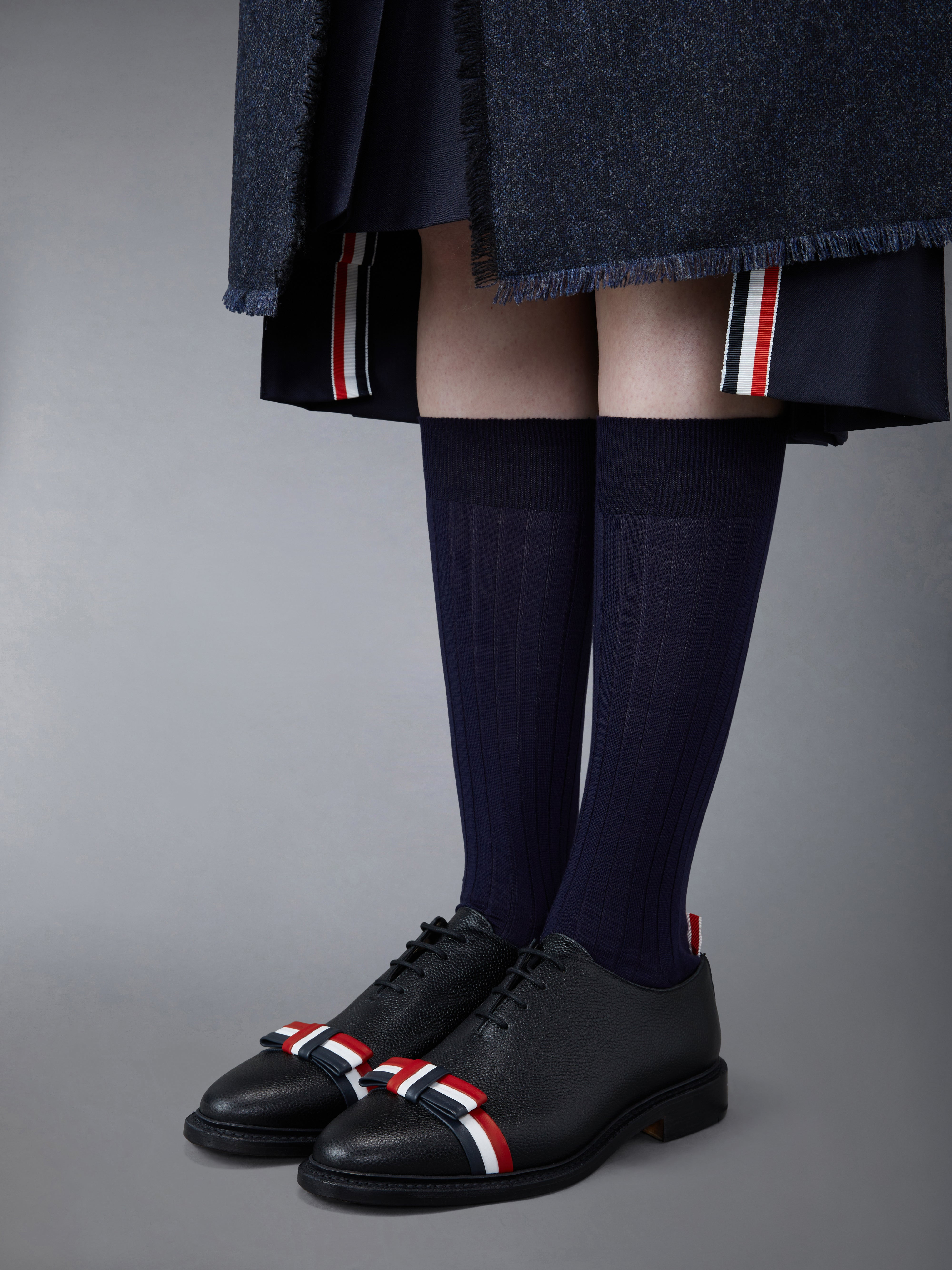 Wholecut Tricolour Bow Shoe - 4
