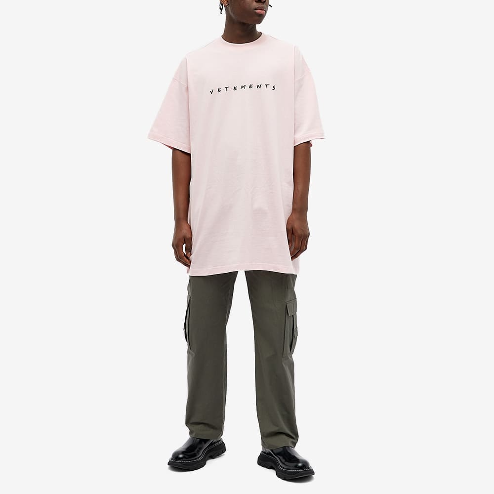 VETEMENTS Oversized Friendly Logo Tee - 6