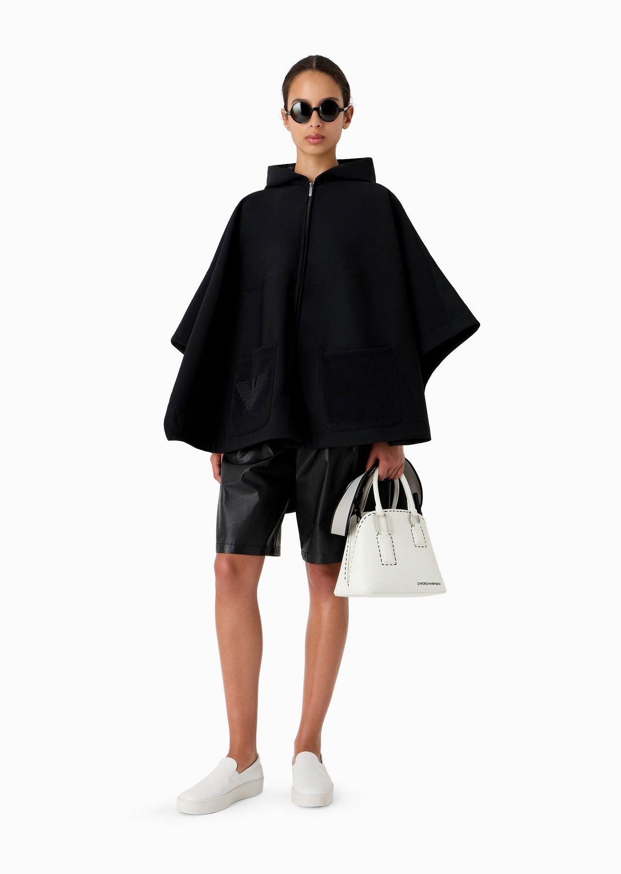 Oversized Bermuda shorts in pleated nappa calfskin - 4