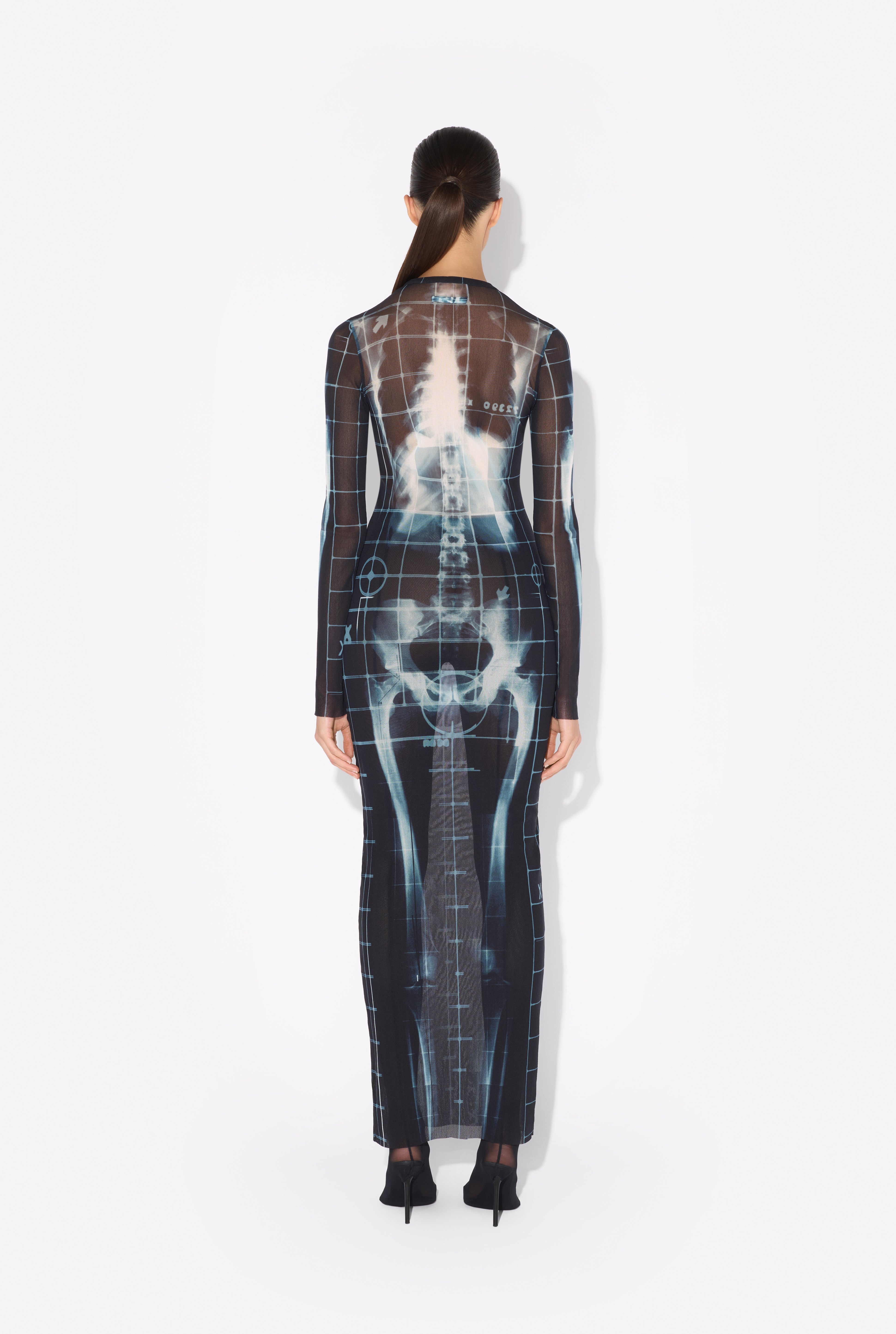 THE LONG BLACK SQUELETOR DRESS - 3